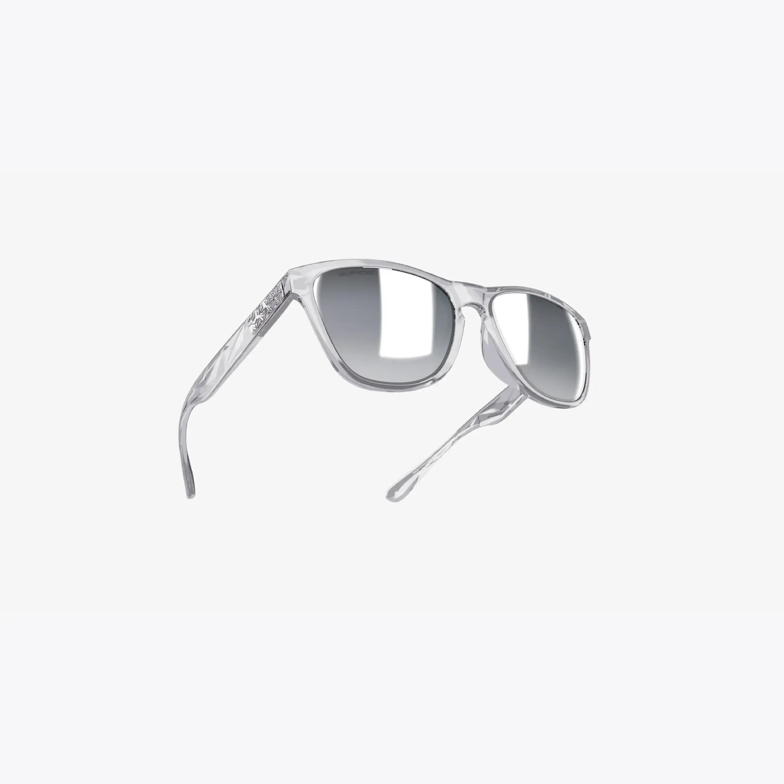 Gafas de Sol Supacaz-Cazual-Smoke con Platinum Lente Refractor+Chrome Side Plate 6/9
