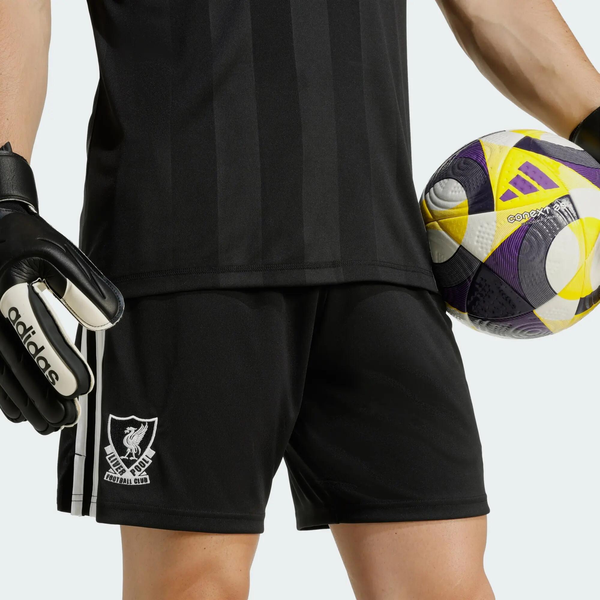 Brankářské třetí šortky Liverpool FC 25/26 4/5