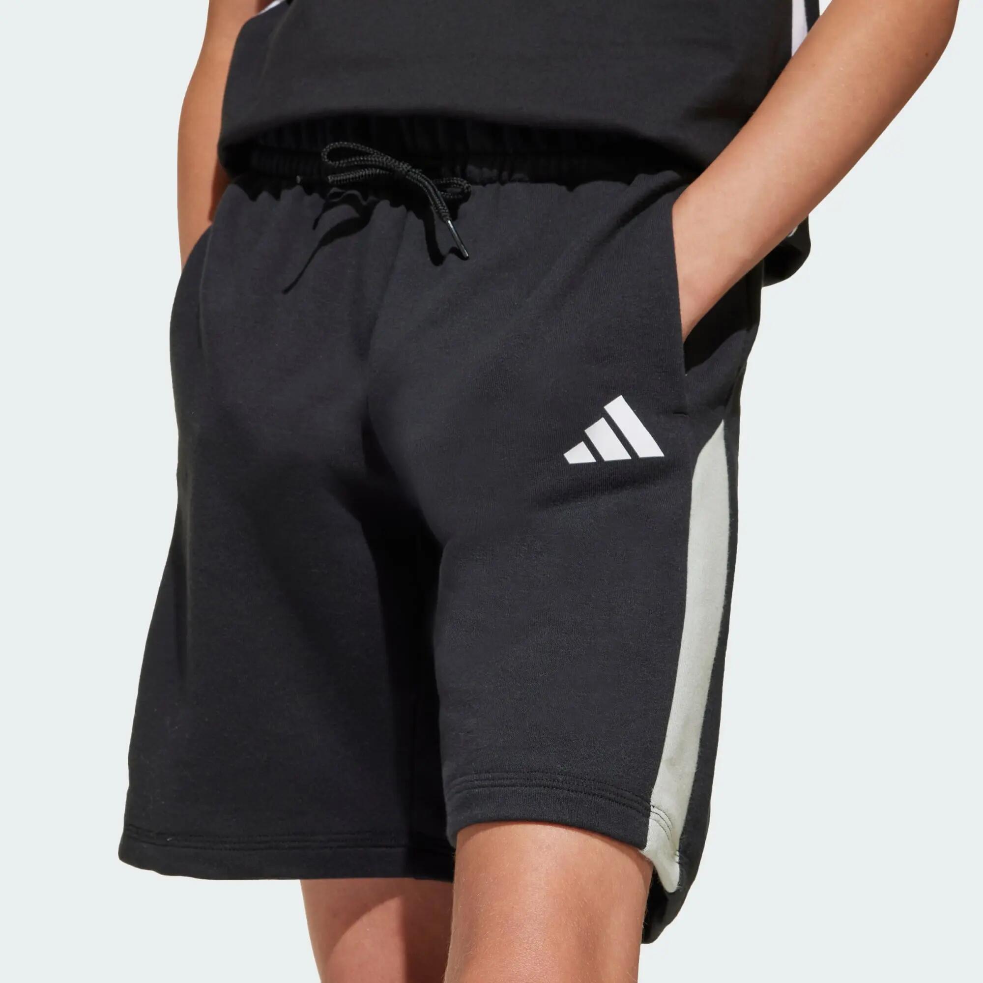 Seasonal Essentials Colorblock Short Kids 5/5