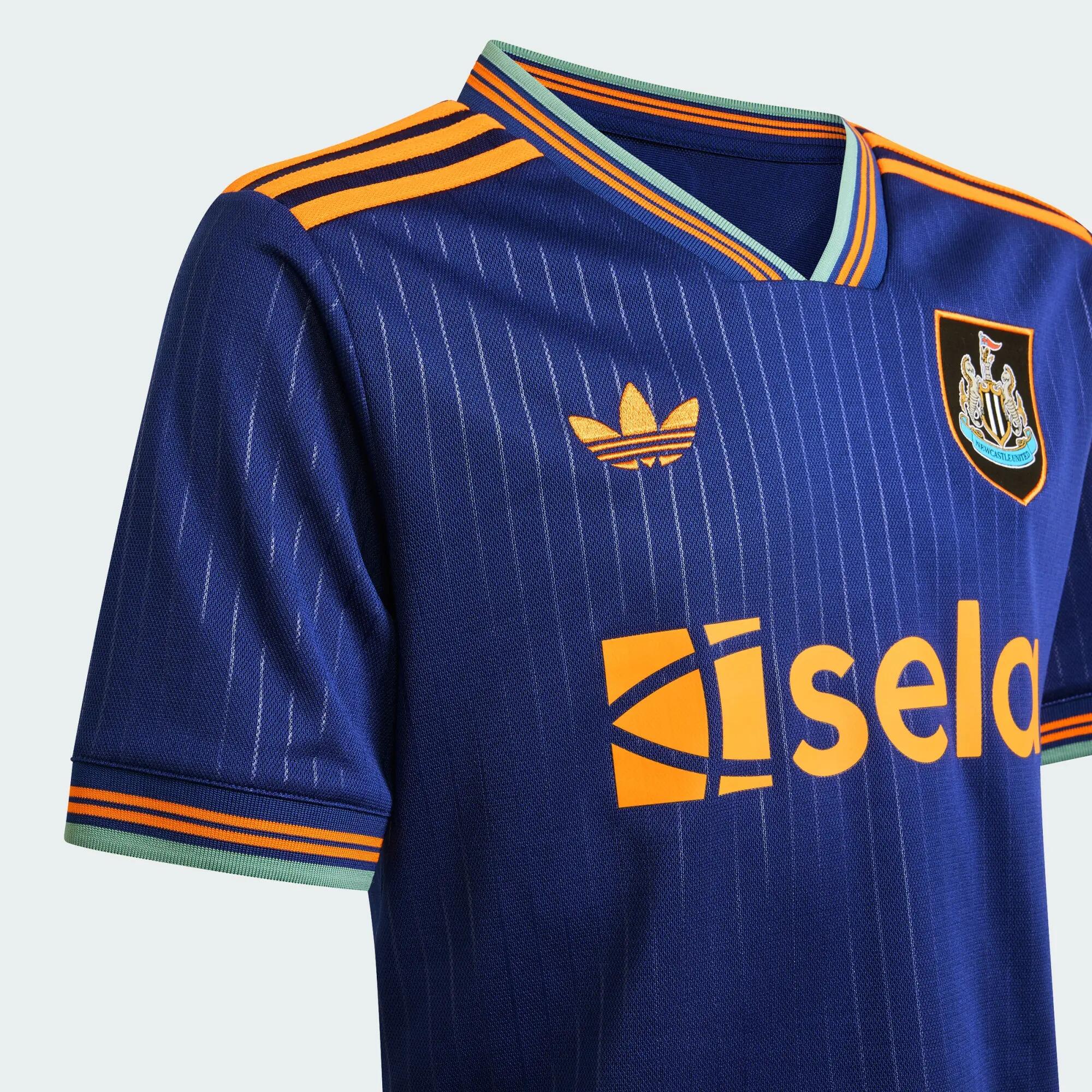 Třetí dres Newcastle United FC 25/26 2/5