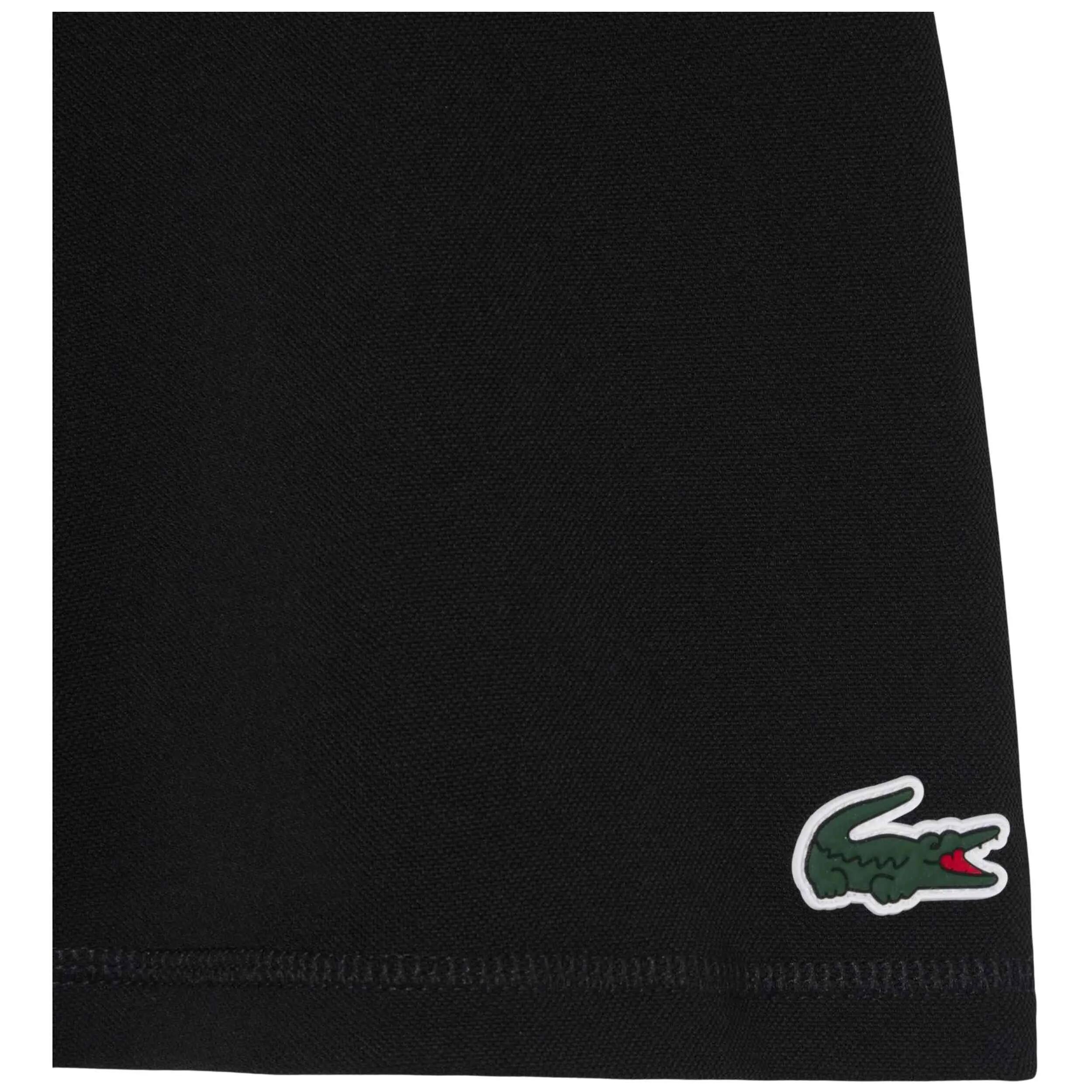 Calções Lacoste modelo Ultra Dry para mulheres 3/4