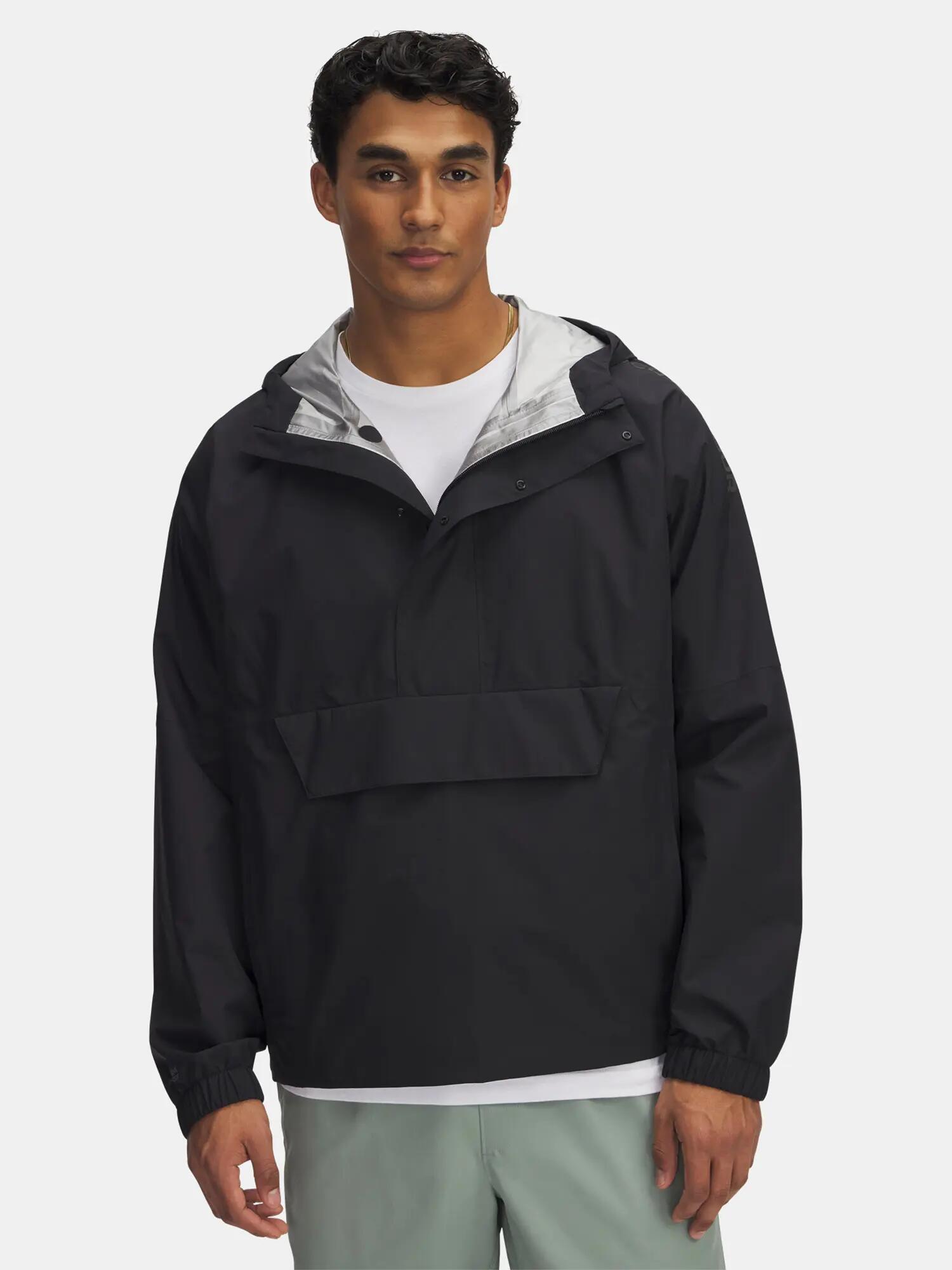 UNDER ARMOUR picture