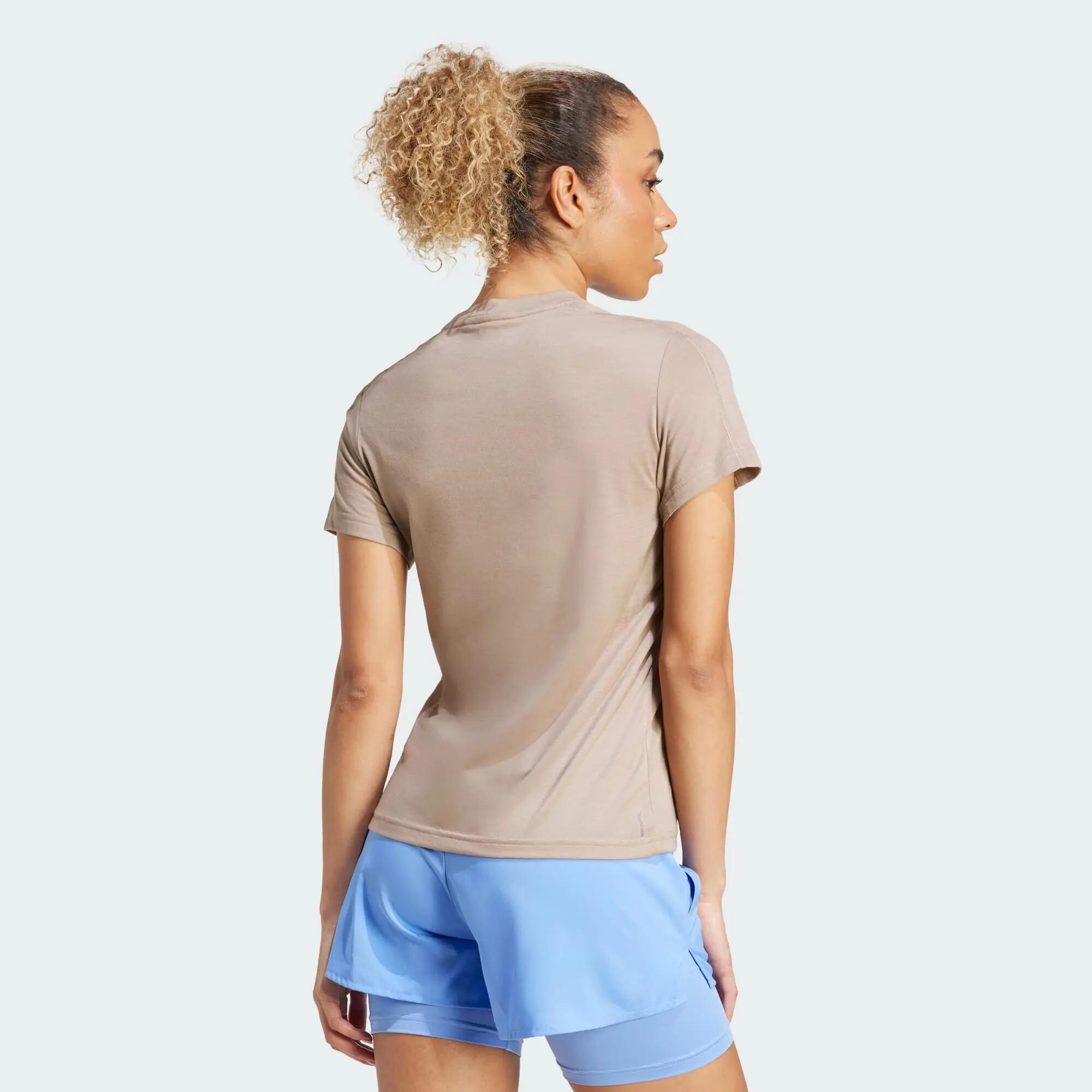 T-shirt AEROREADY Train Essentials Minimal Branding Crewneck 3/5