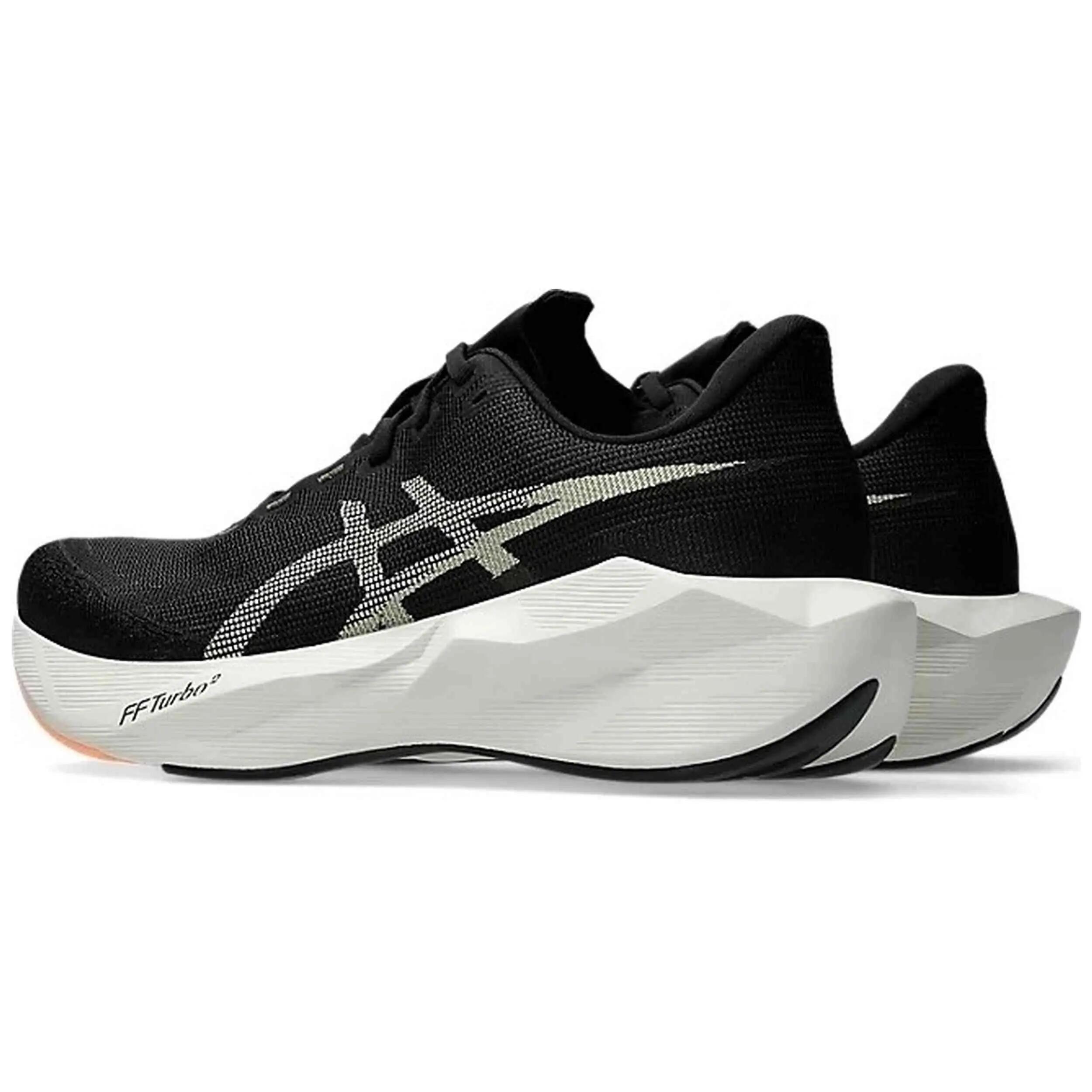 Scarpe da running Asics modello NOVABLAST 6 per uomini 3/5