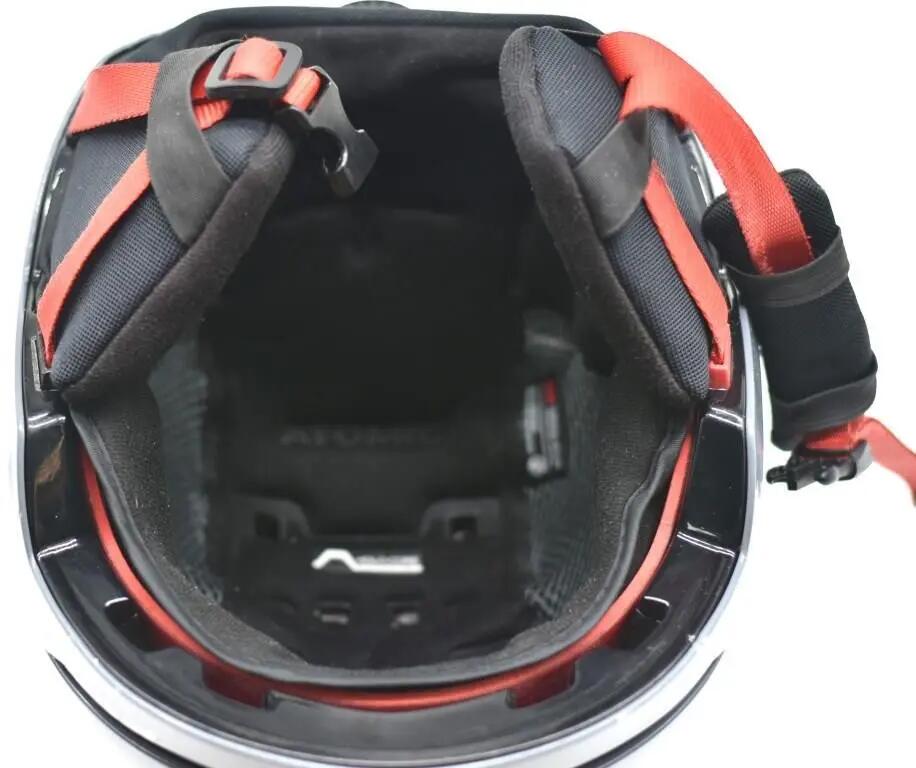 Second life - Kask Atomic Savor R rozm. M 55-59 cm - stan dobry 5/5