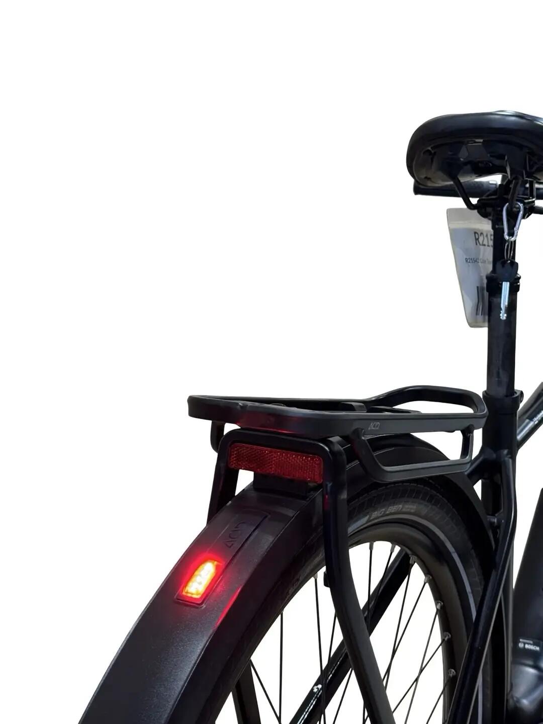 Reconditionné - Vélo électrique Cube Touring Hybrid Pro 625 Shimano - comme neuf 9/15