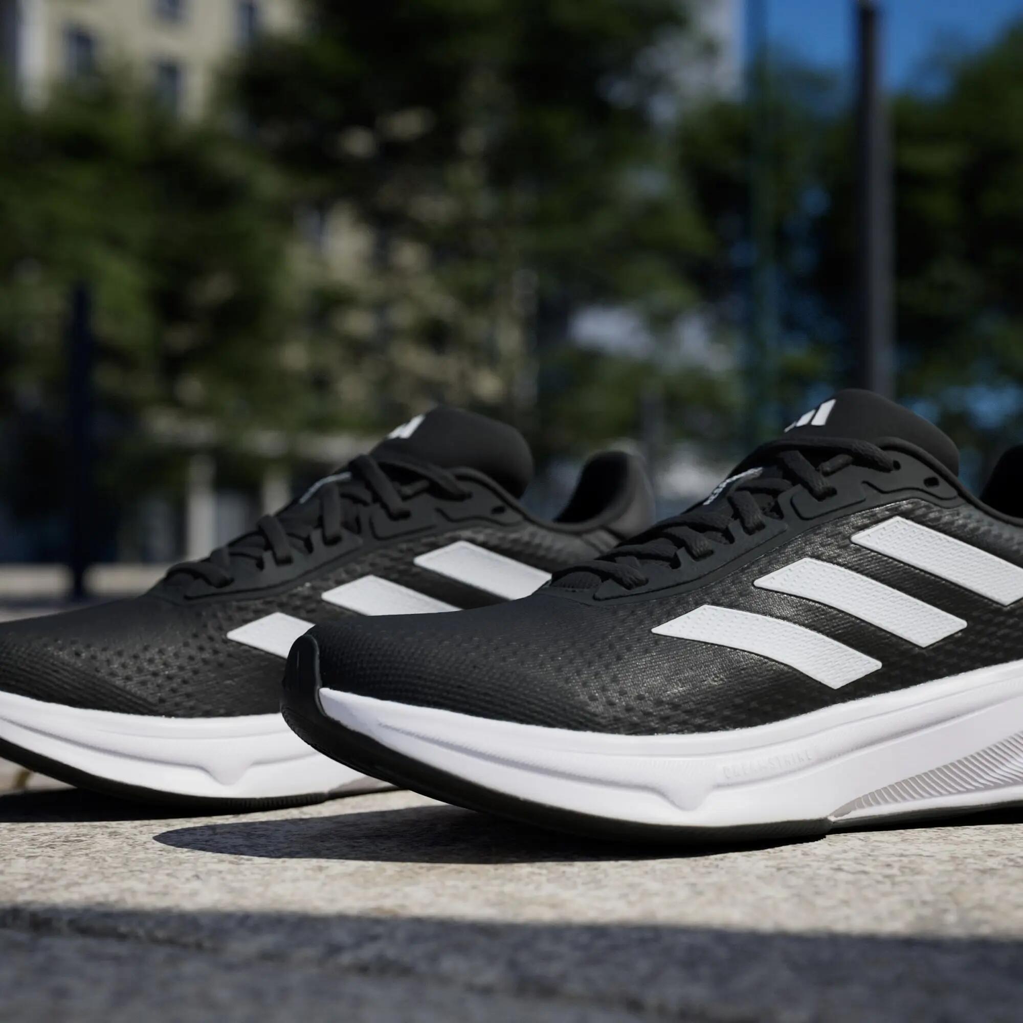 Chaussure Response Super 15/15