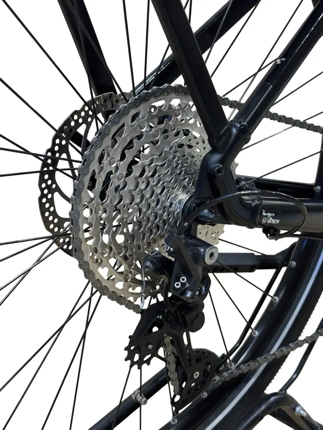 Reconditionné - Vélo électrique Cube Touring Hybrid Pro 625 Shimano - comme neuf 13/15
