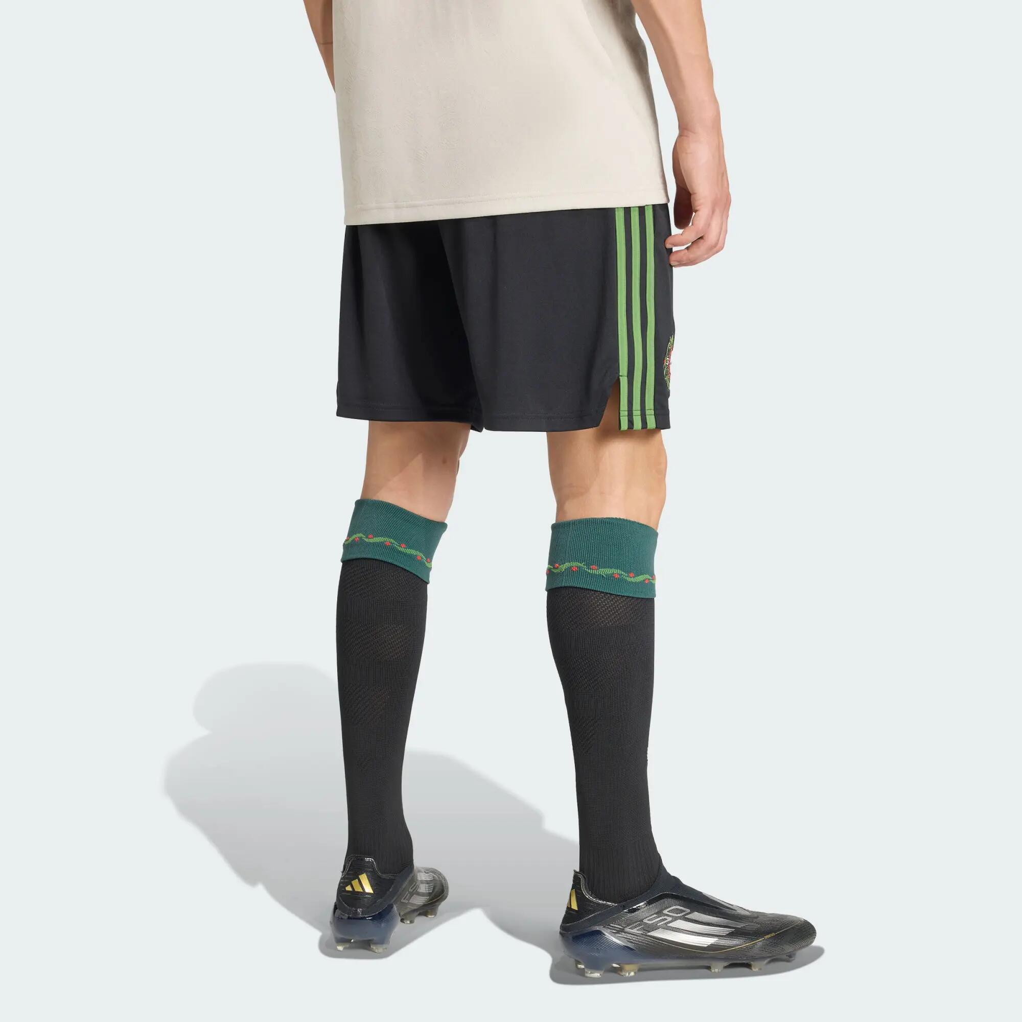 Šortky FC Bayern Mnichov 25/26 Wiesn 8/14