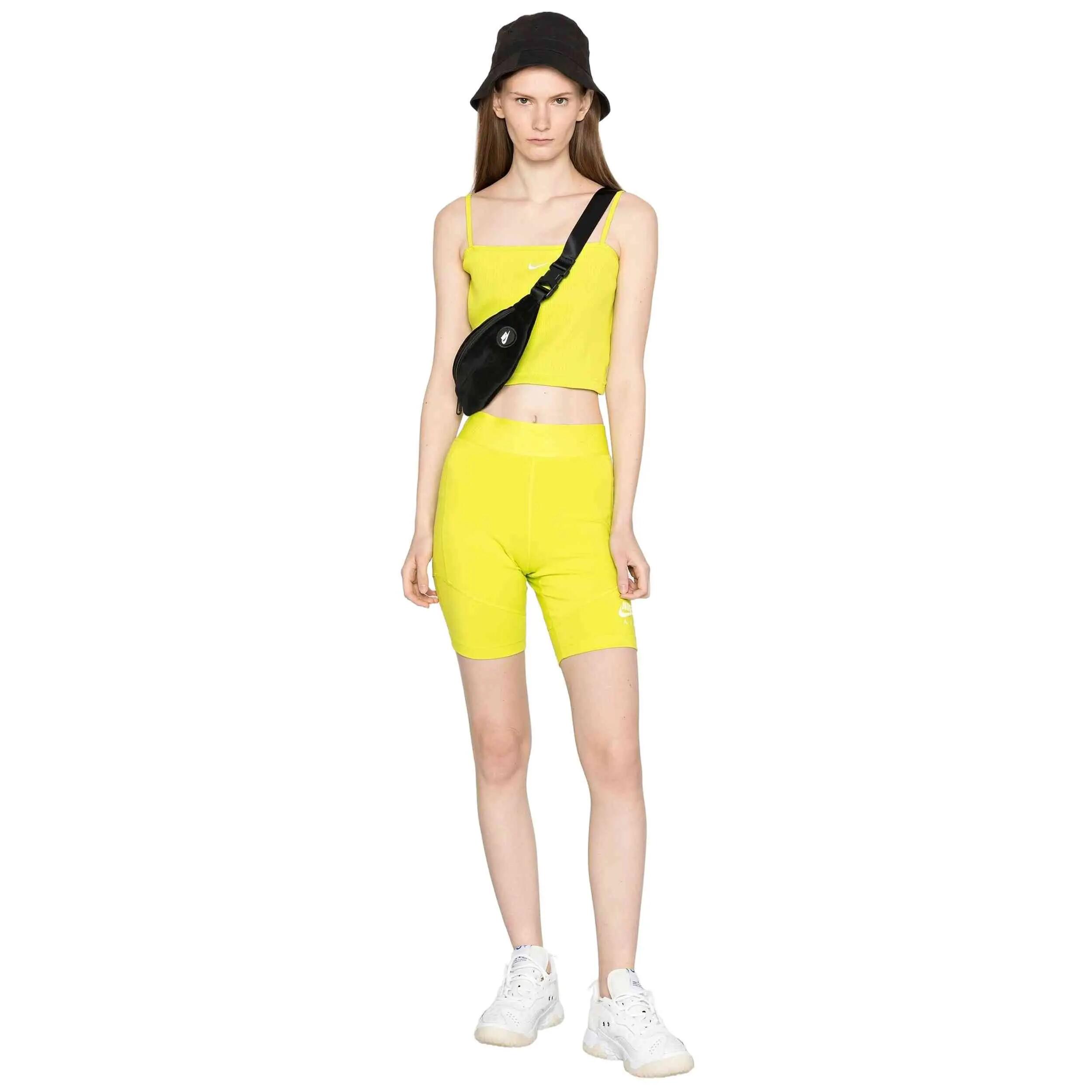Legging court Nike modèle Sportswear Air pour femmes 2/4