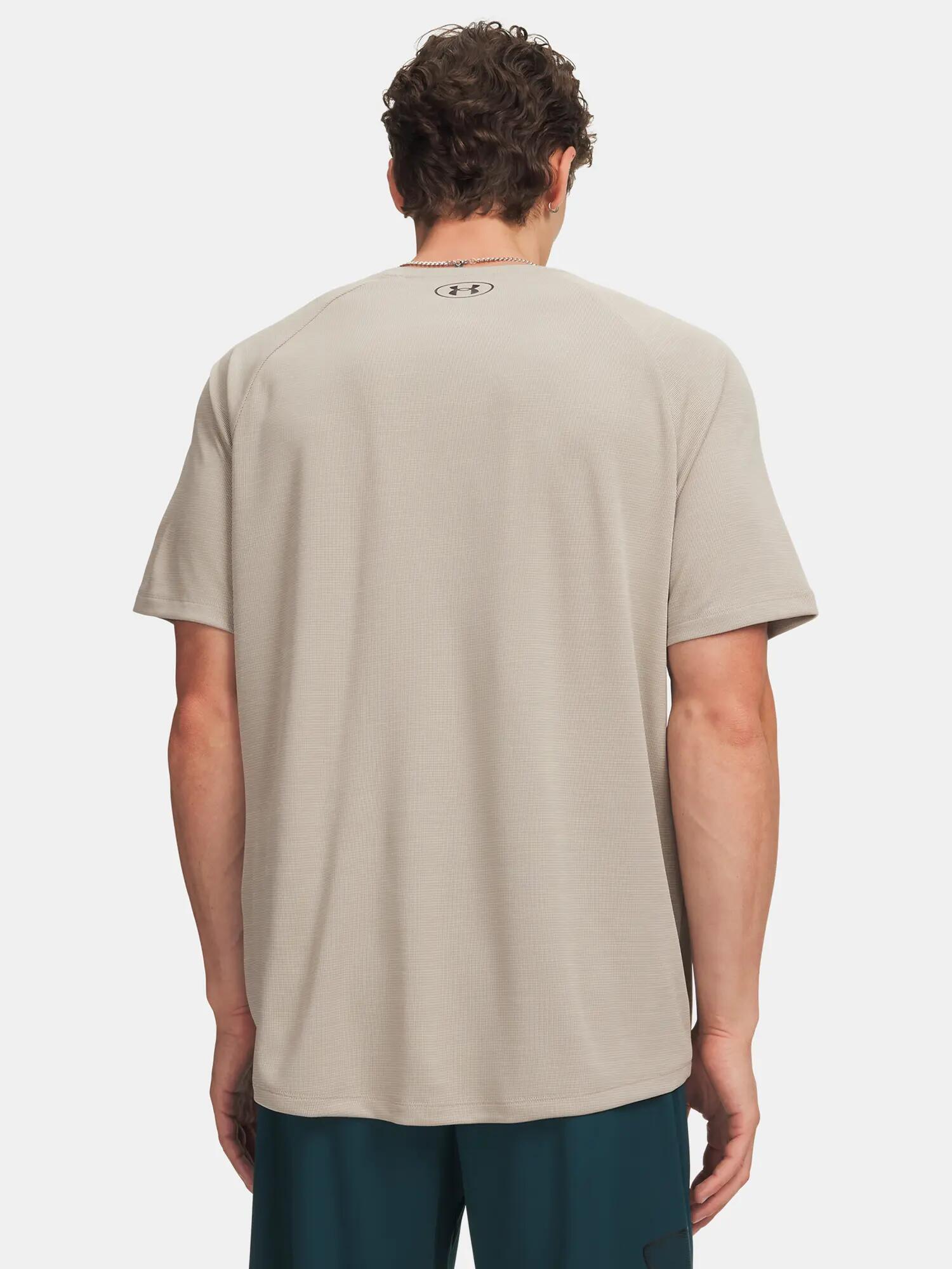 T-shirt Under Armour modèle UA Tech Textured "Marron" pour homme 2/4