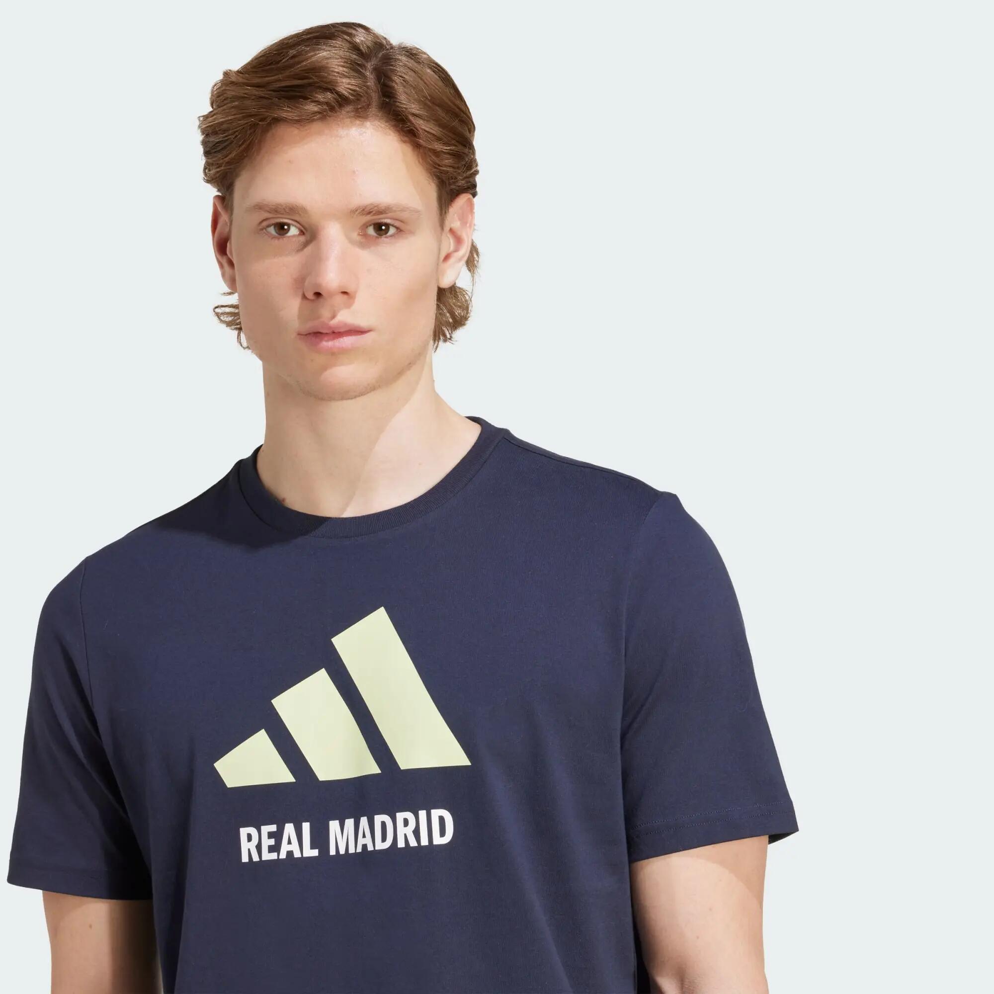Real Madrid Seasonal Graphic T-Shirt 4/5