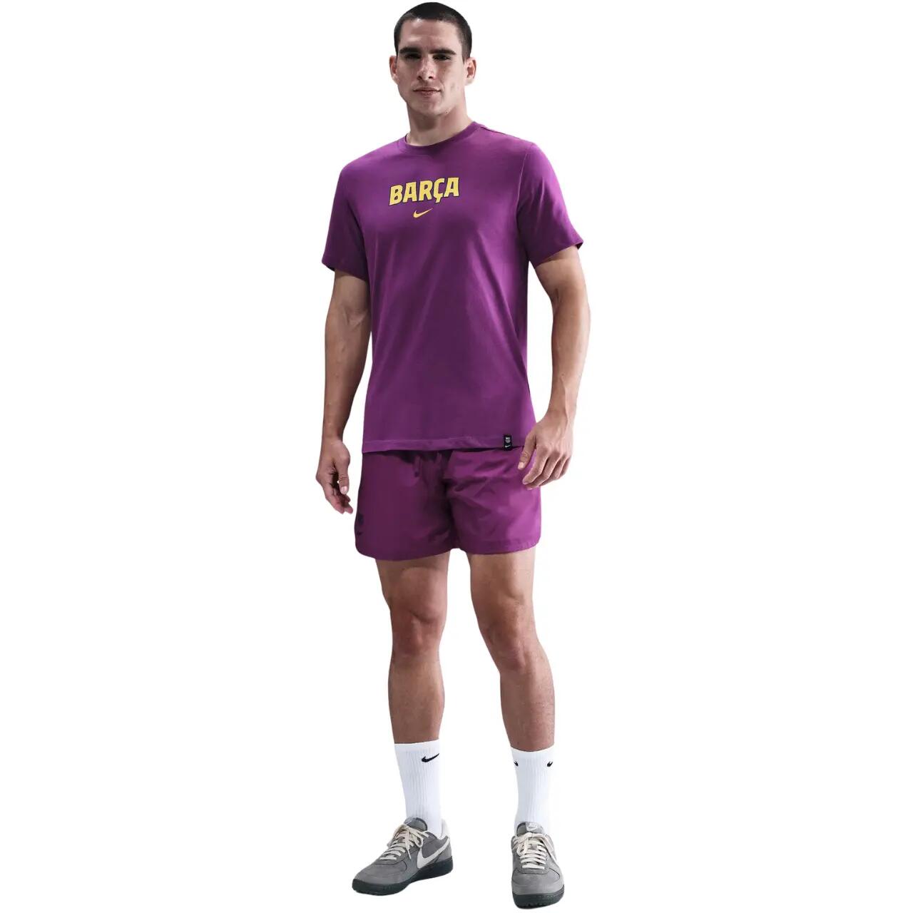 NIKE picture