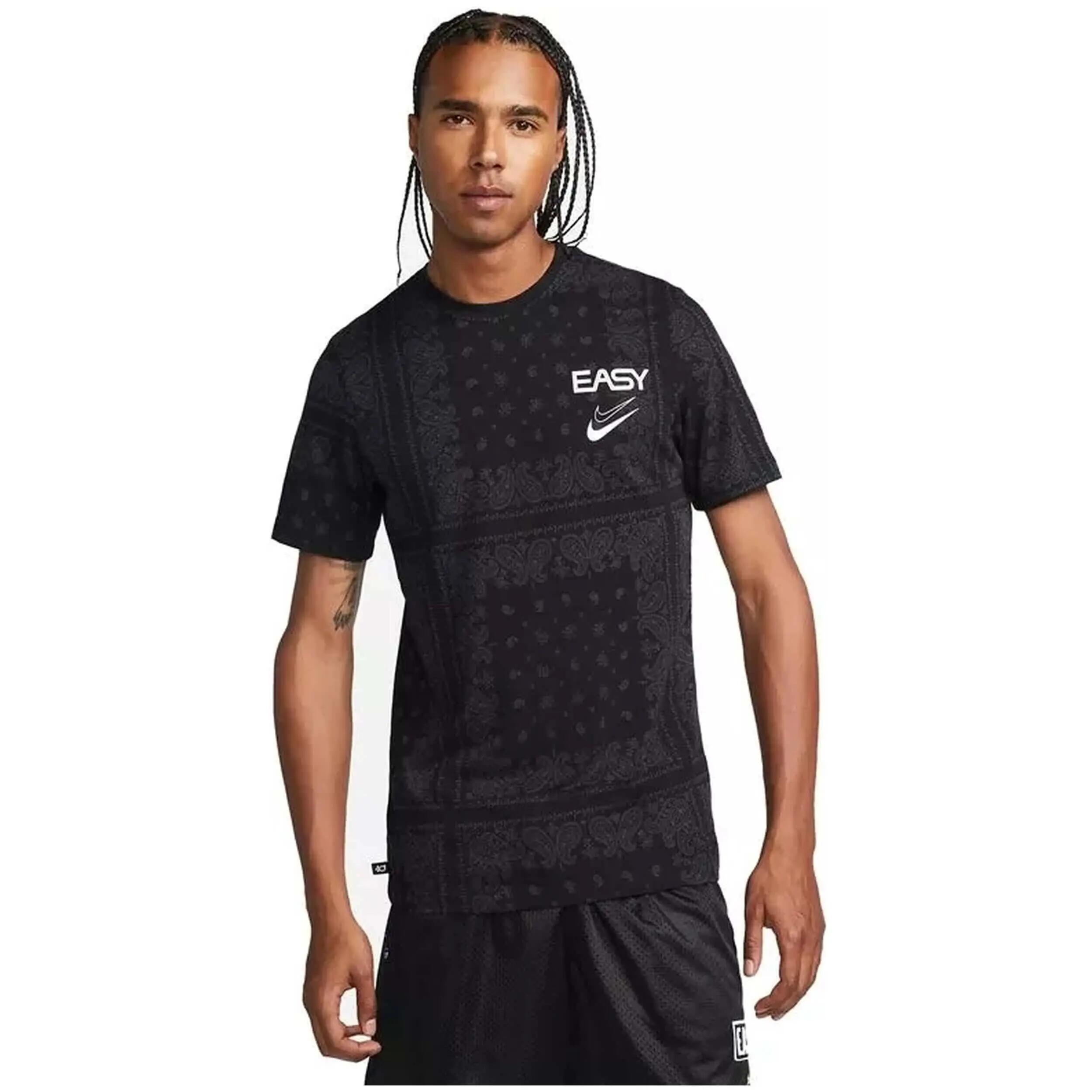 NIKE picture