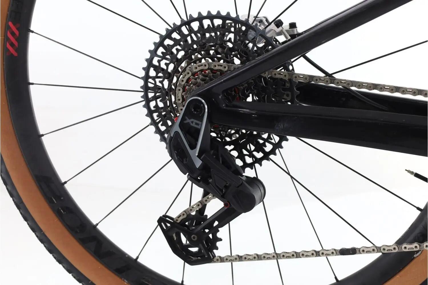 VTT reconditionné ·  Fourstroke 01 One AXS · Très bon état 3/8