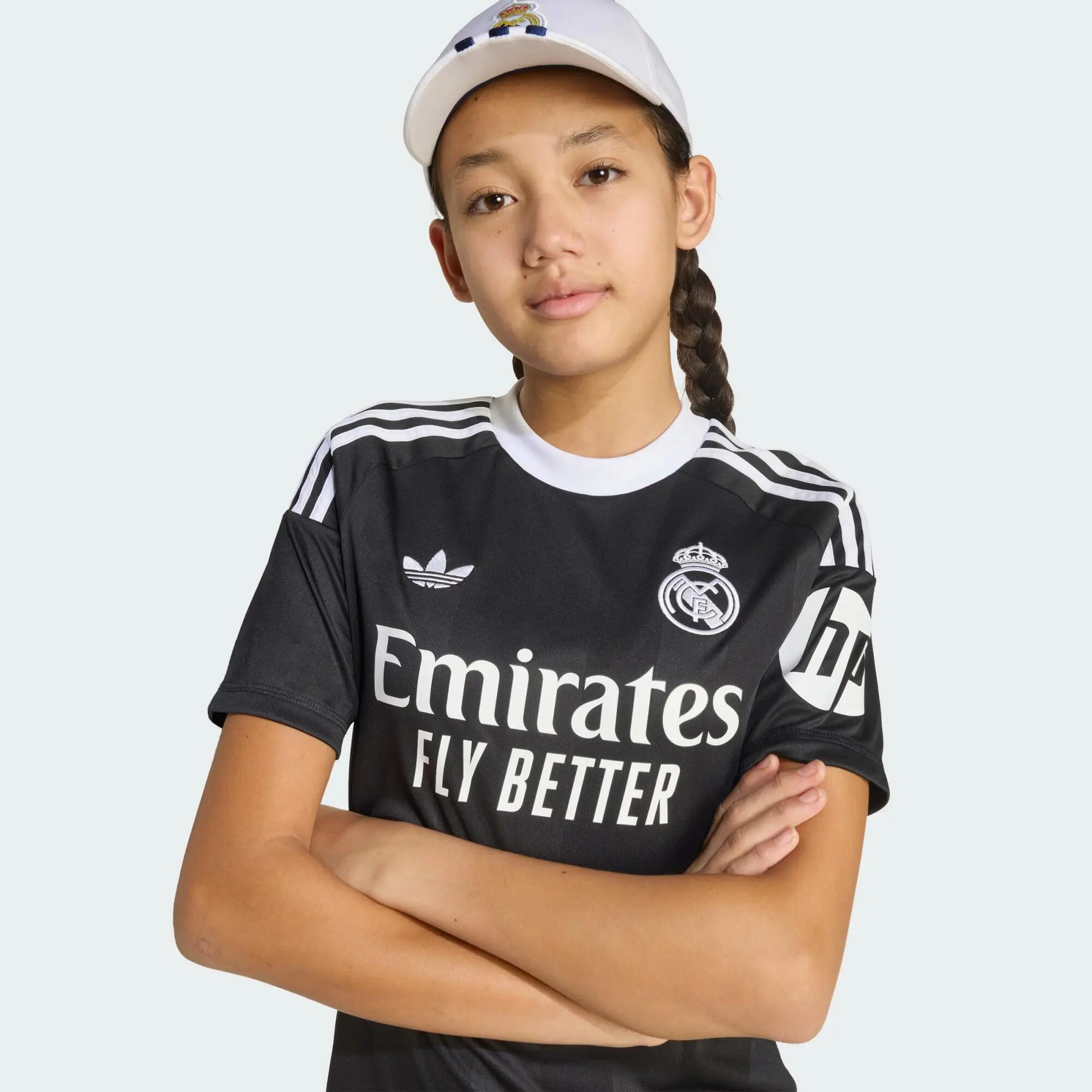 Conjunto de portero tercera equipación Real Madrid 25/26 4/6
