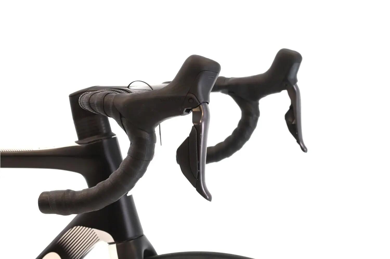 2ND LIFE - Silniční kolo Colnago V4Rs Di2 12V 12 rychlostí 6/8