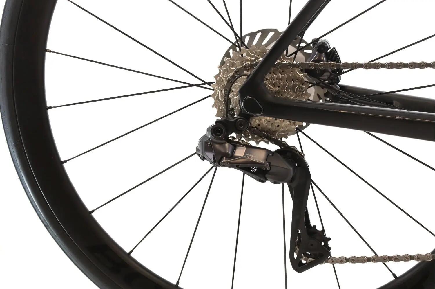 2ND LIFE - Silniční kolo Colnago V4Rs Di2 12V 12 rychlostí 3/8