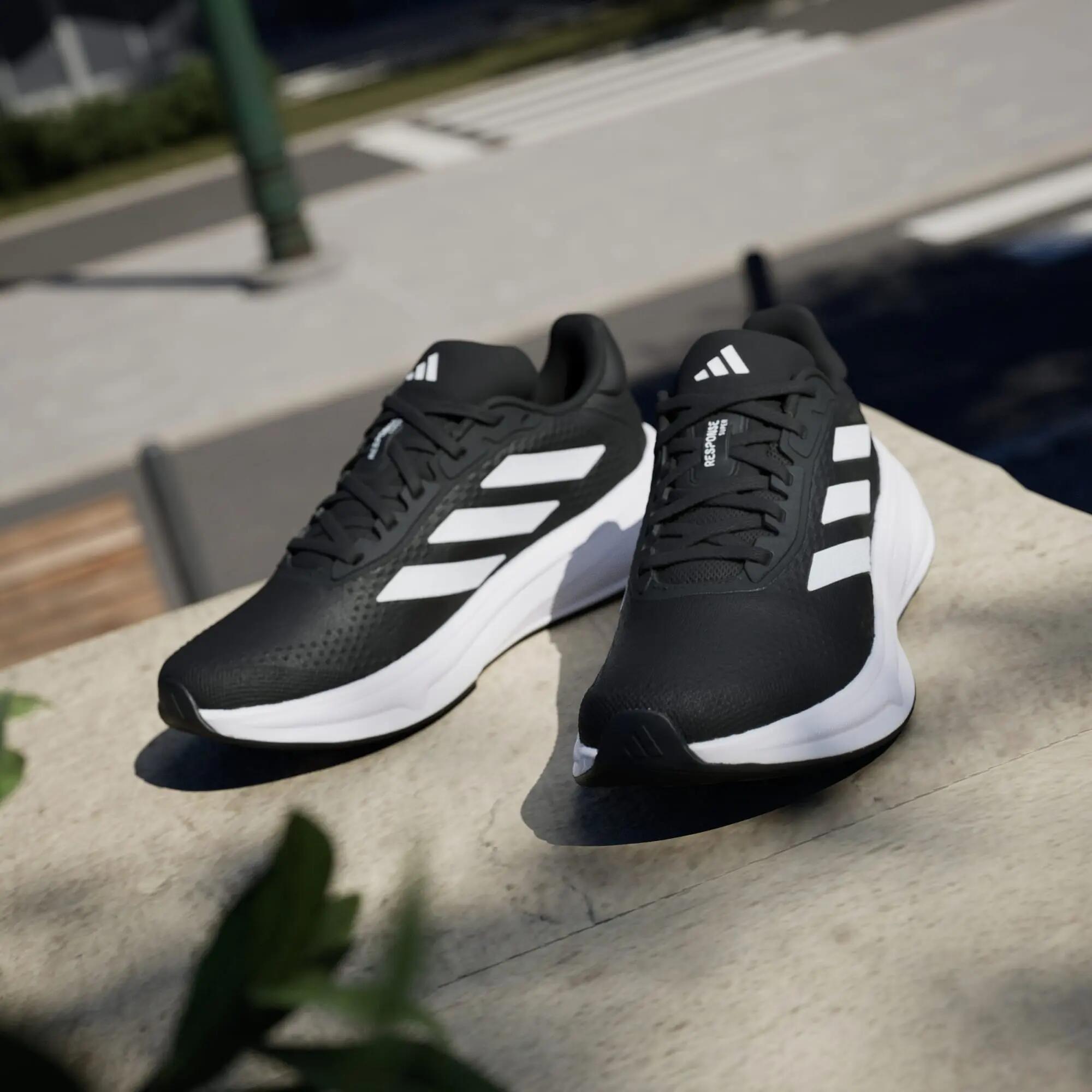 Chaussure Response Super 6/15