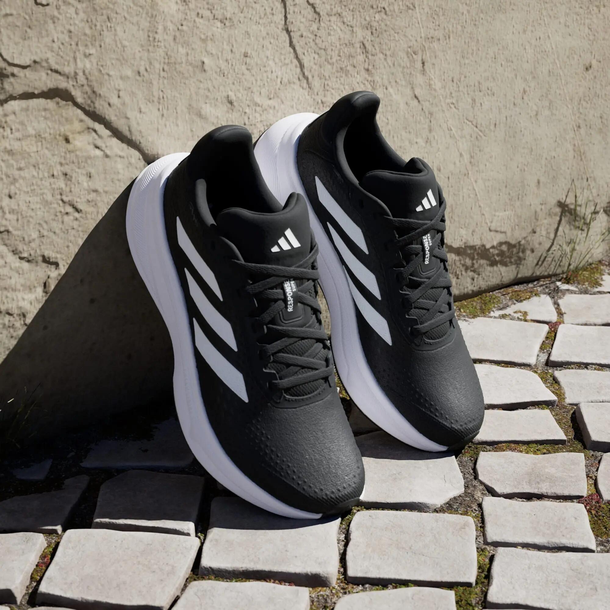 Chaussure Response Super 4/15