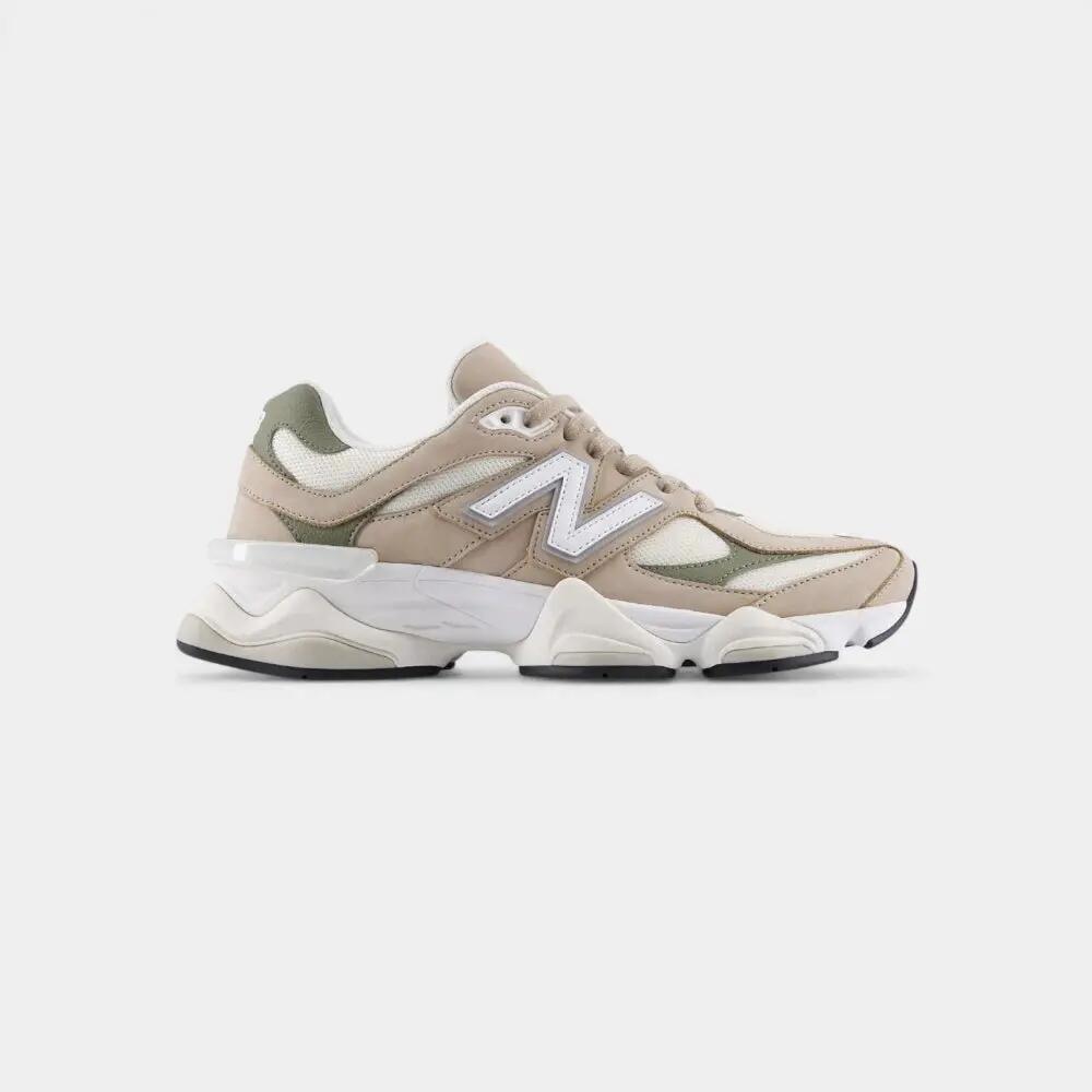 NEW BALANCE picture