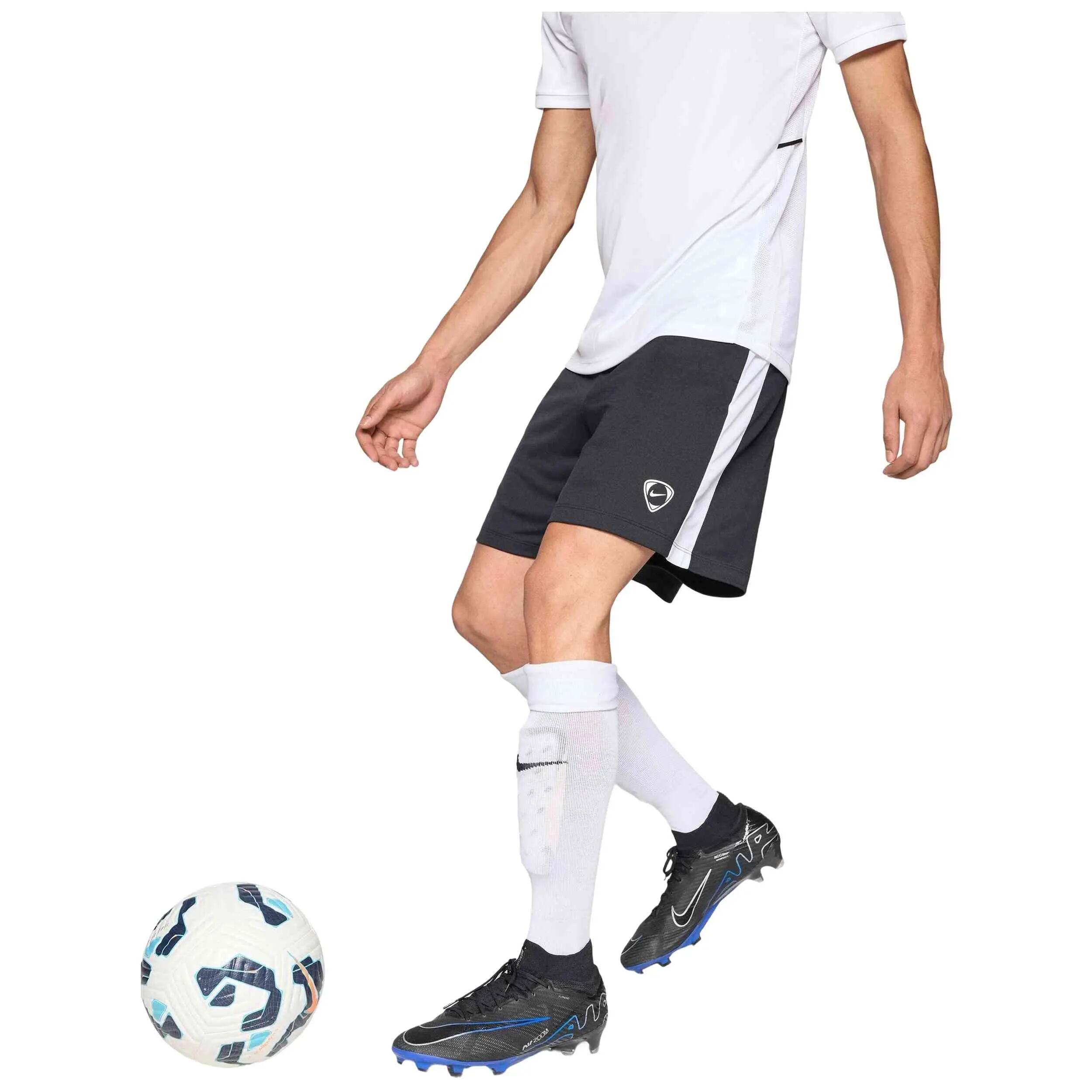 Kurze hose Nike Modell IF1526-010 für männer 5/5