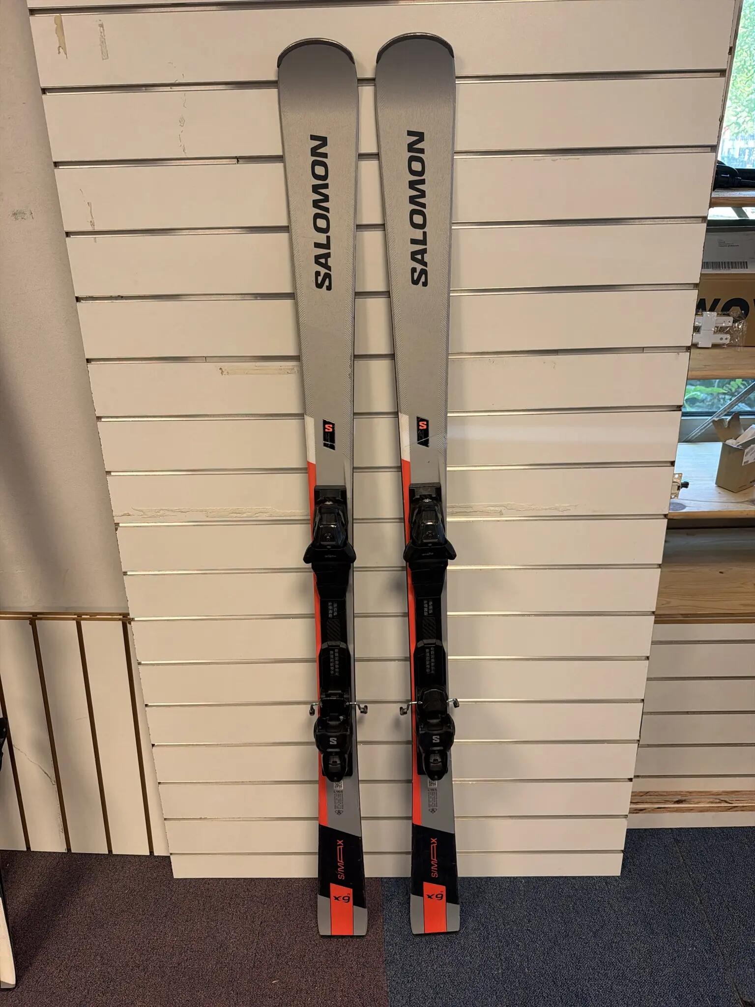 Tweedehands - Ski's Salomon S/MAX X9 Ti + Salomon M11 GW – Carving Ski-Used-165 4/6