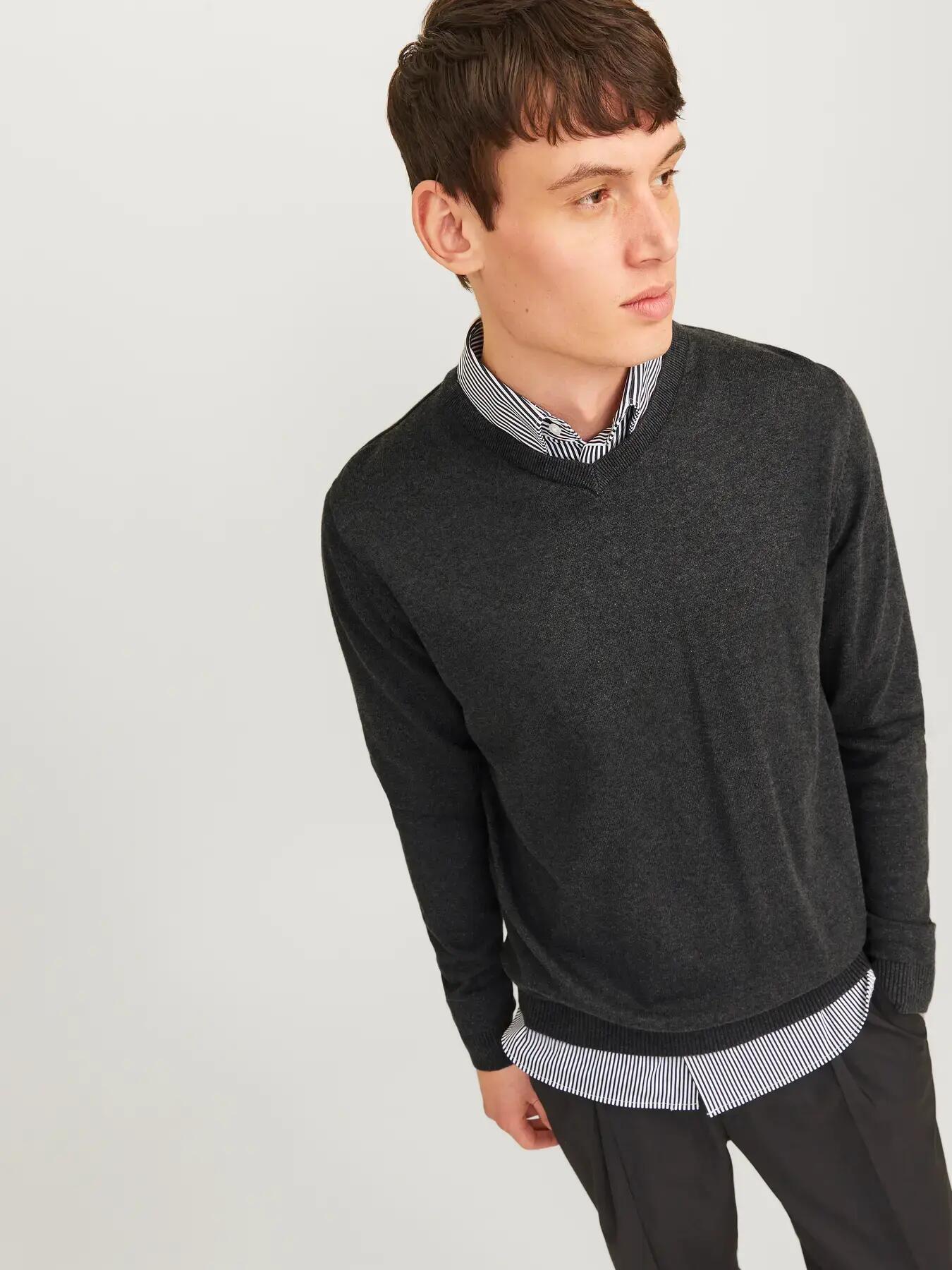 Hombre Jersey Regular Fit Basic Gris oscuro 8/8