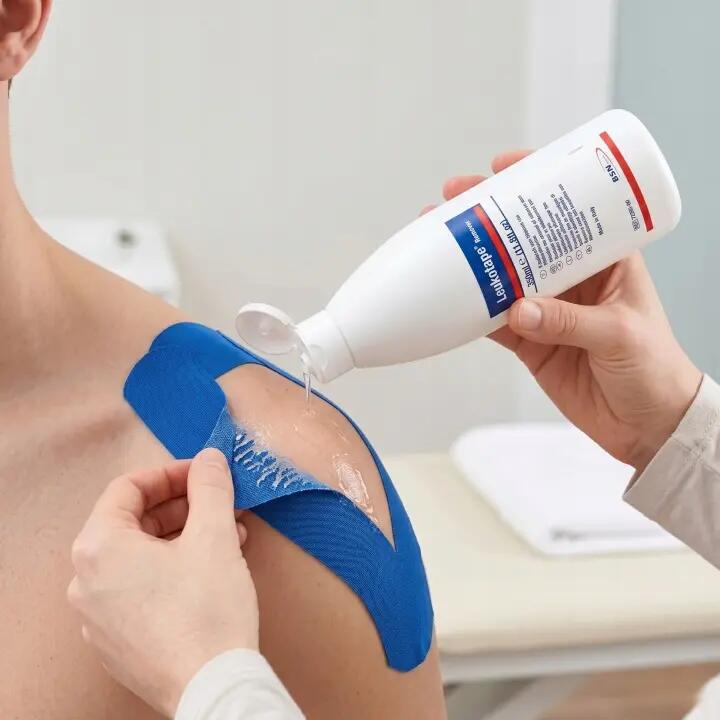 Płyn Do Usuwania Kleju Plastrów Taśm Kinesiotaping Leukotape Remover 350 ml 4/5