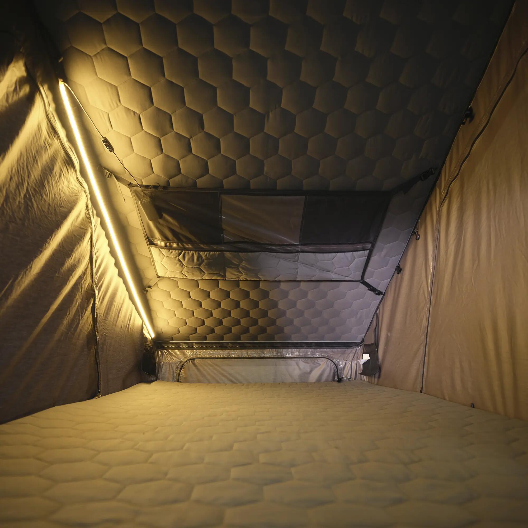 Tenda de Tejadilho FISTERRA 140 V2 10/13