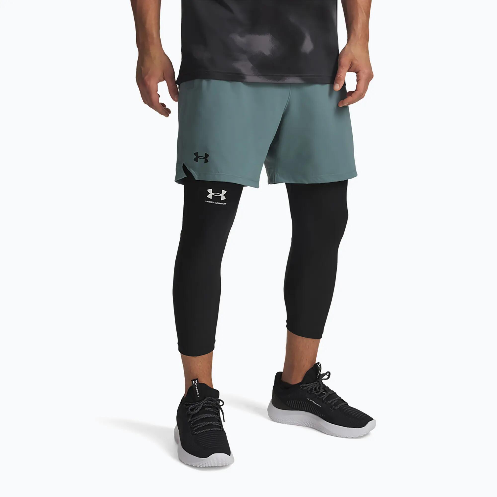 UNDER ARMOUR picture