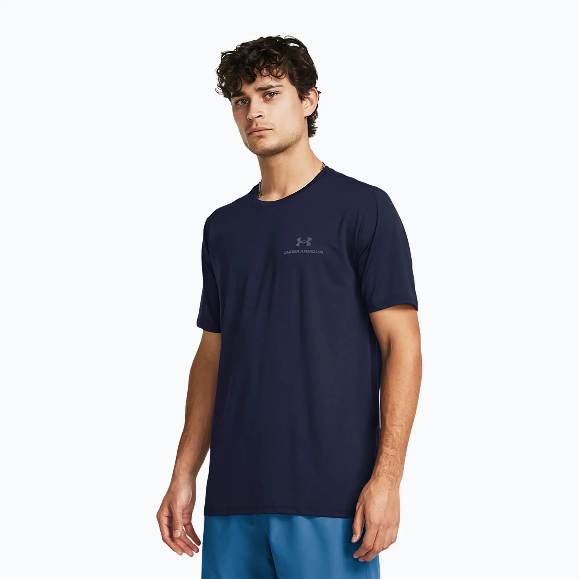 UNDER ARMOUR picture