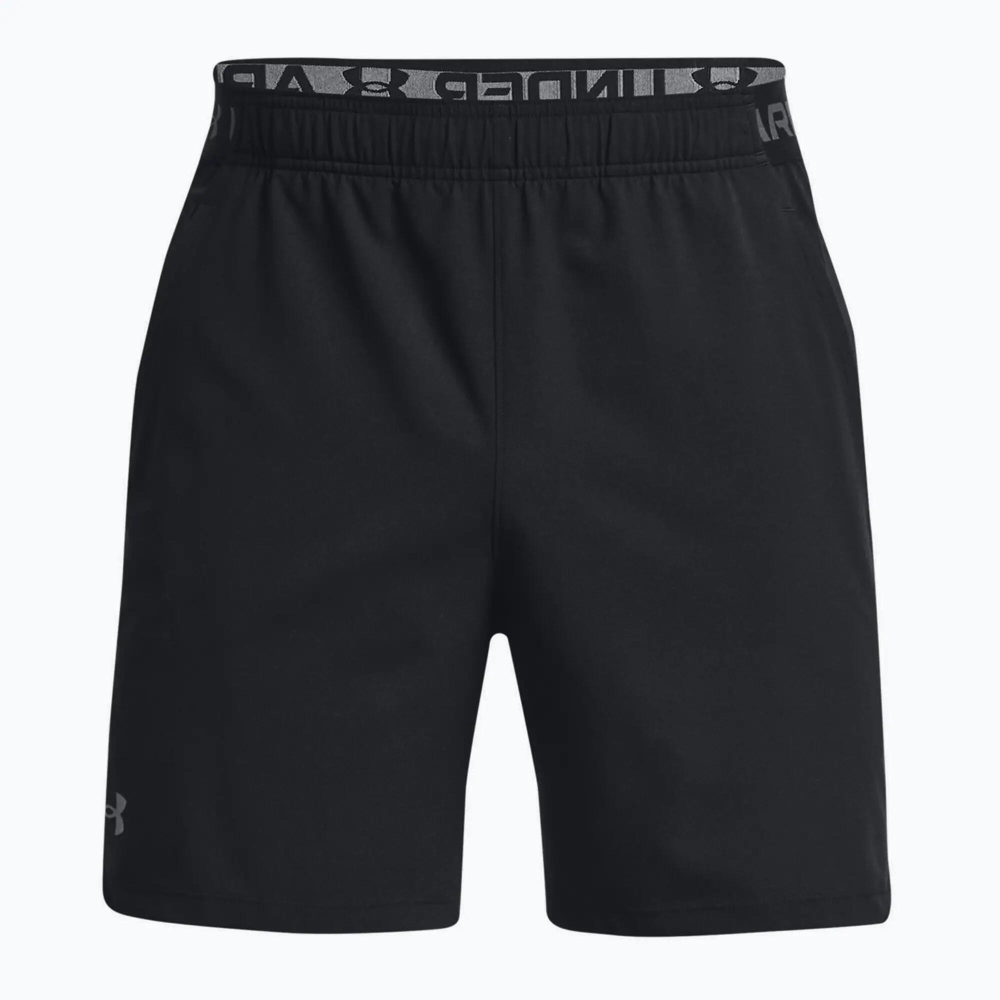 UNDER ARMOUR picture