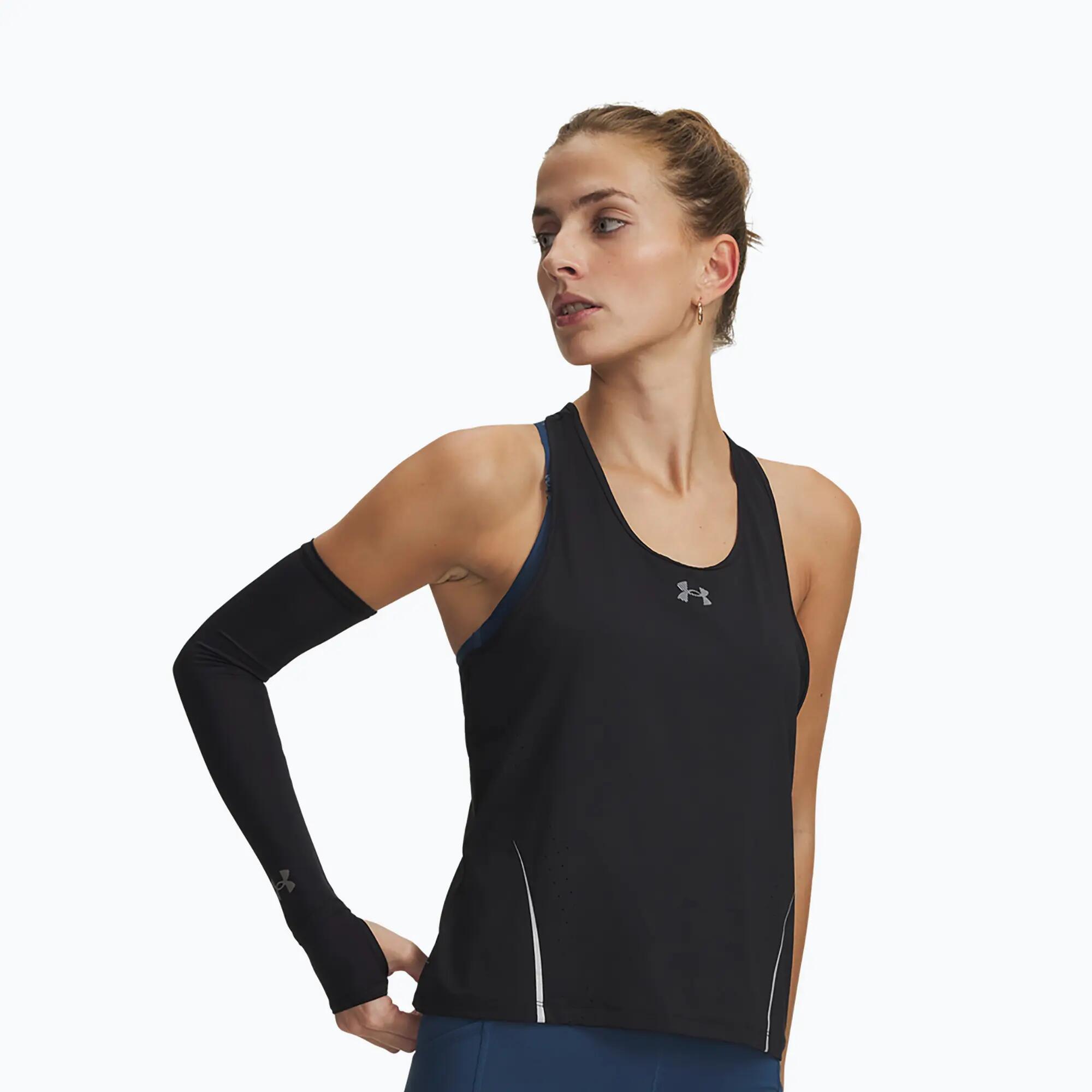 UNDER ARMOUR picture