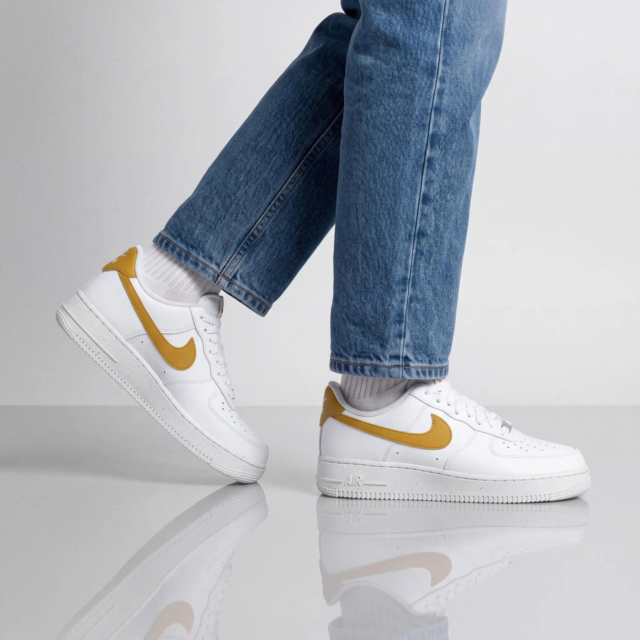 Women's - Nike Wmns Air Force 1 07 Nn - Dv3808-101 - White 5/6