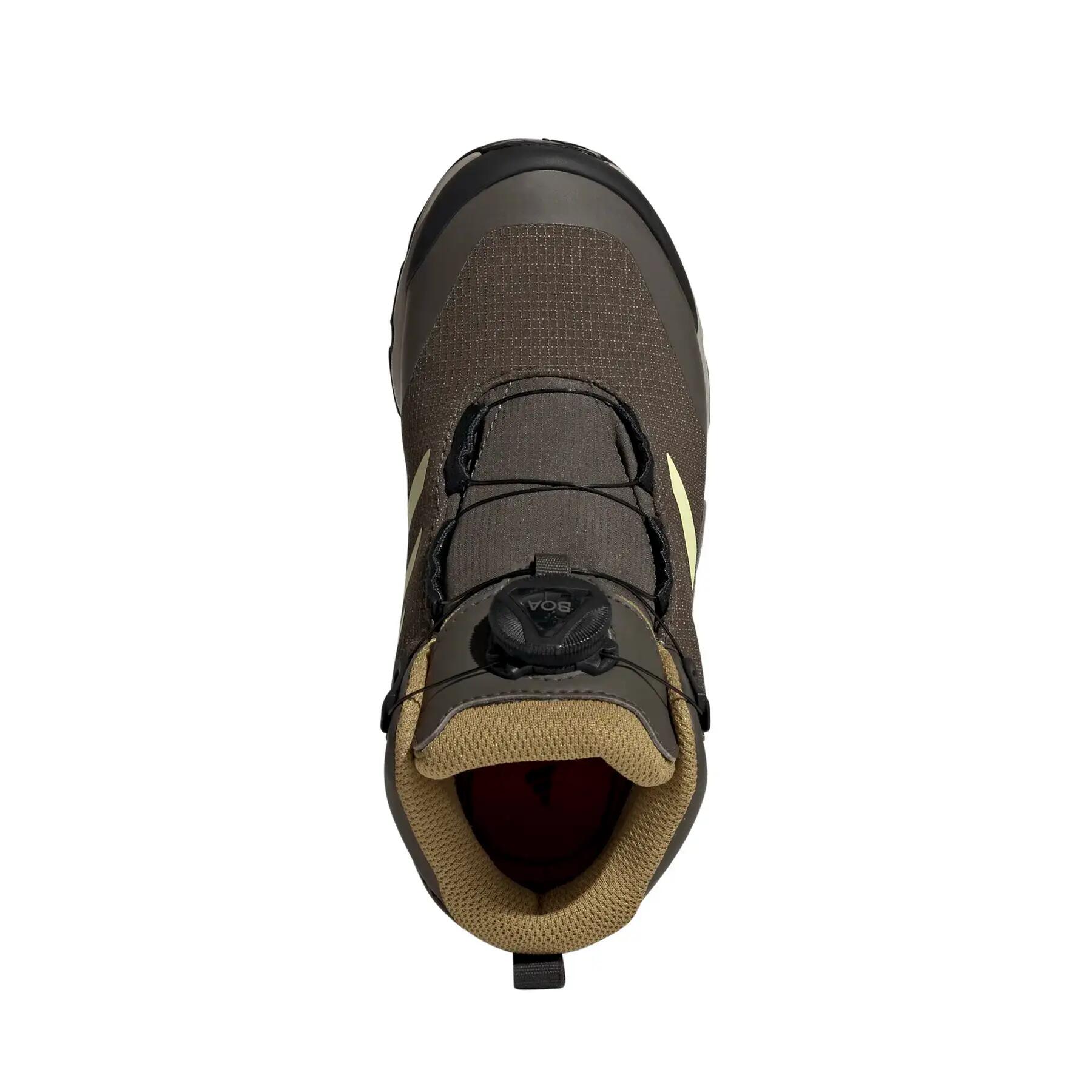 adidas Hiking shoes - shadow olive/dual yellow/olive strata — photo 3