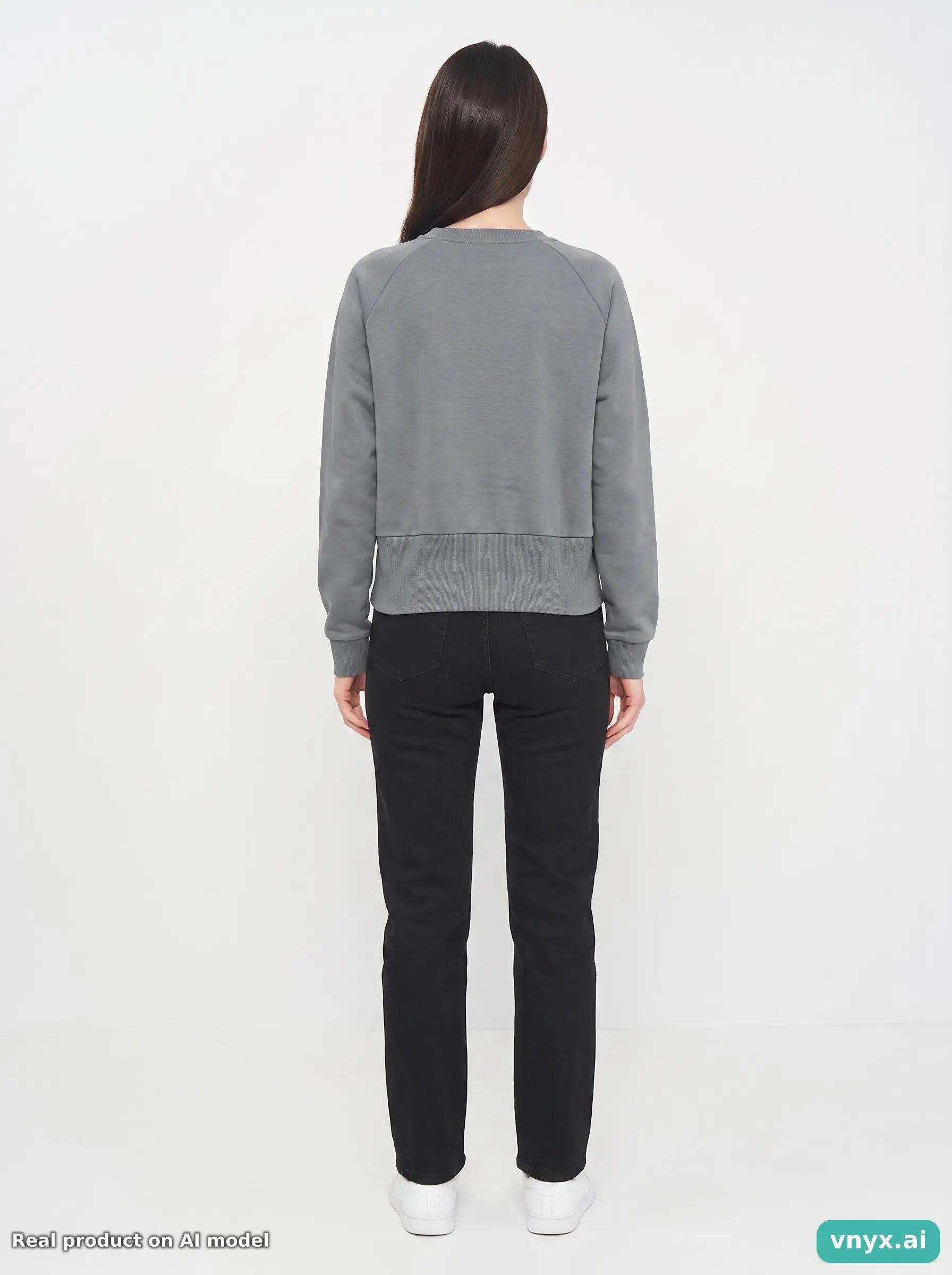 Second Life - Regular Adidas Sweatshirt in Grey size L 2/5