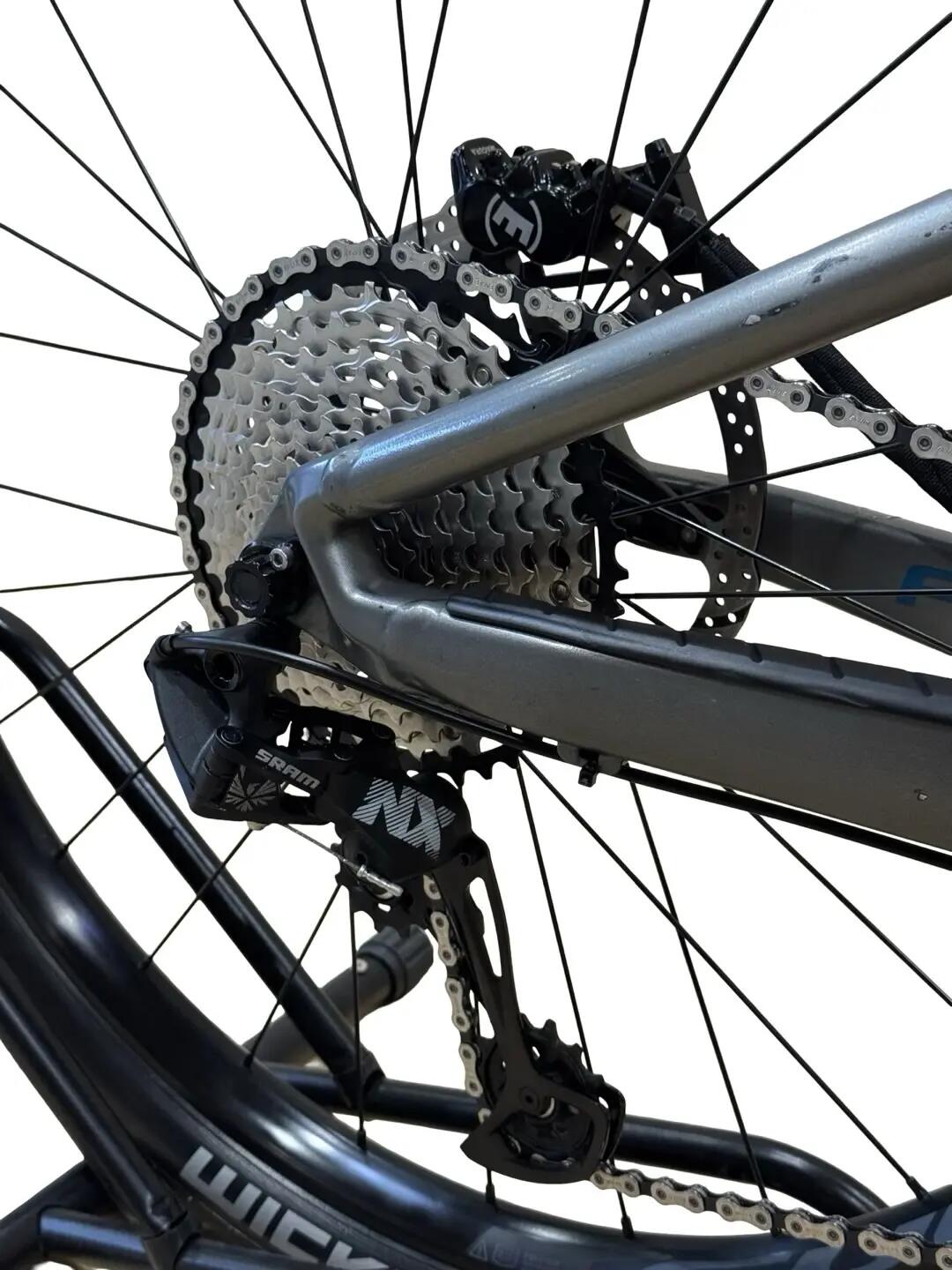 Segunda Vida - Bicicleta E-montaña Focus Sam² 6.7 Sram NX - Como nuevo 13/14