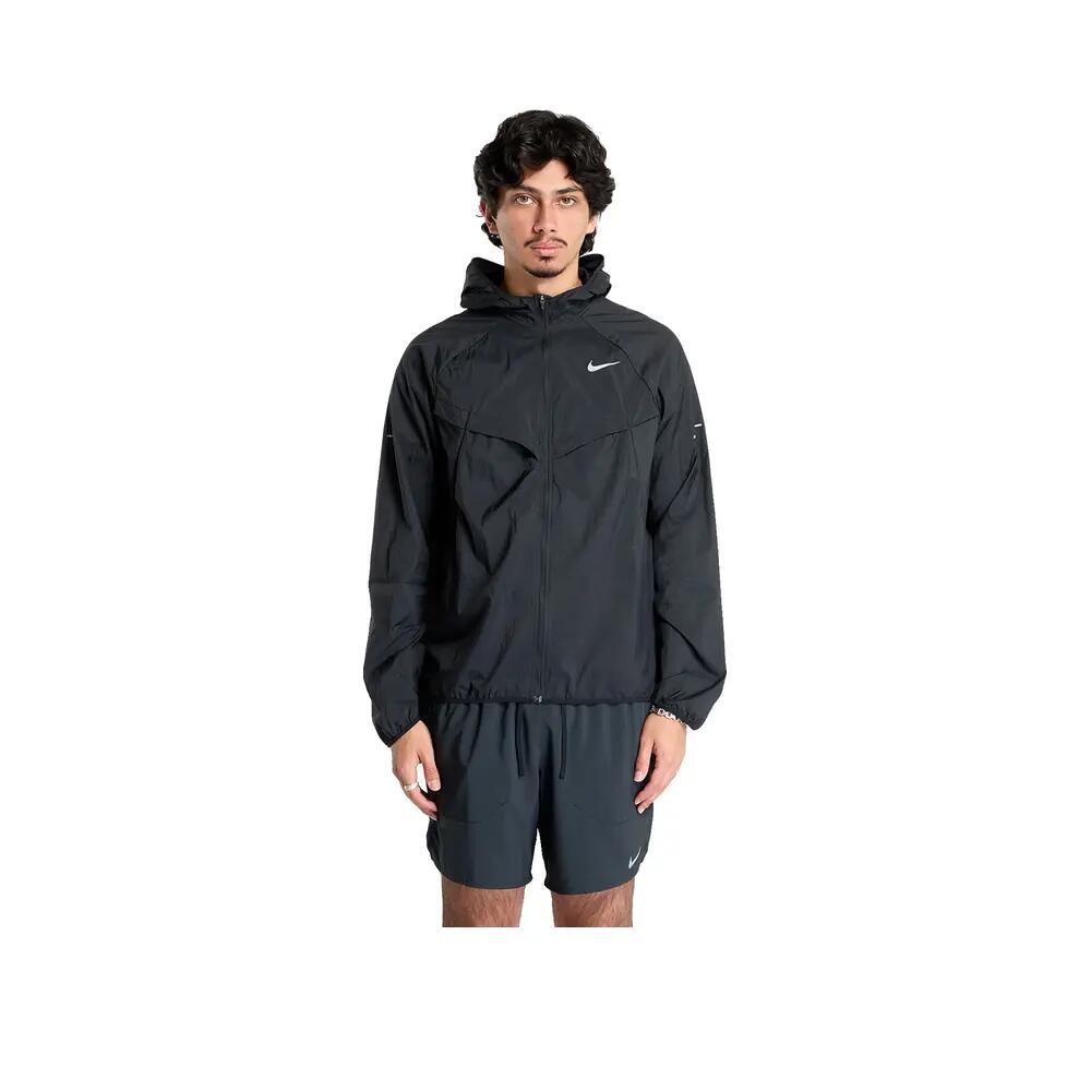 Kurtka biegowa Nike Stride Repel UV Czarna 4/6