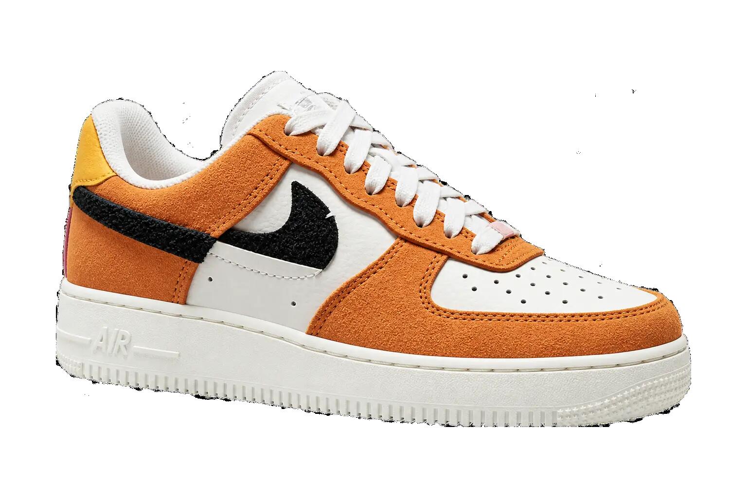 NIKE picture