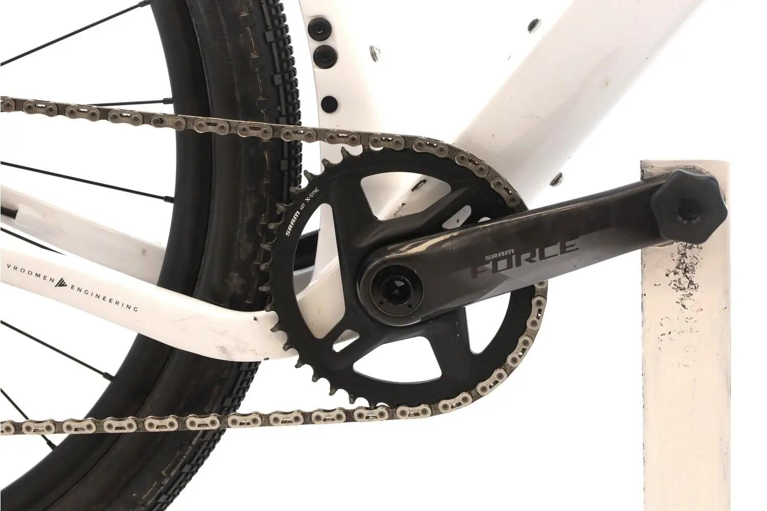 Gravel reconditionné · 3T Exploro Racemax AXS 12V · Très bon état 4/8