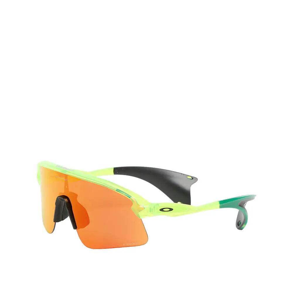 OAKLEY picture