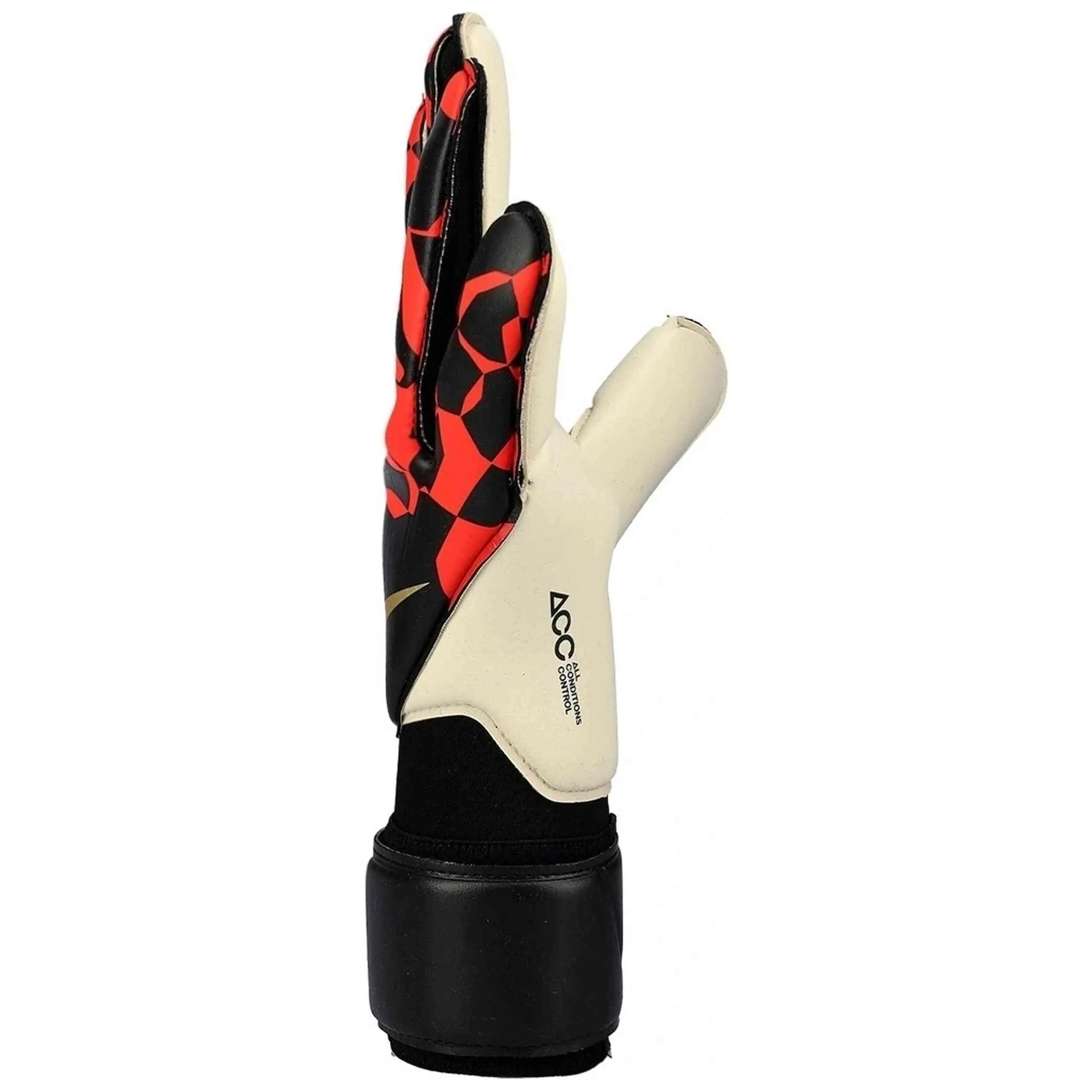 Guanti da calcio Nike modello Vapor Grip3 "Black/Red" per unisex 3/5