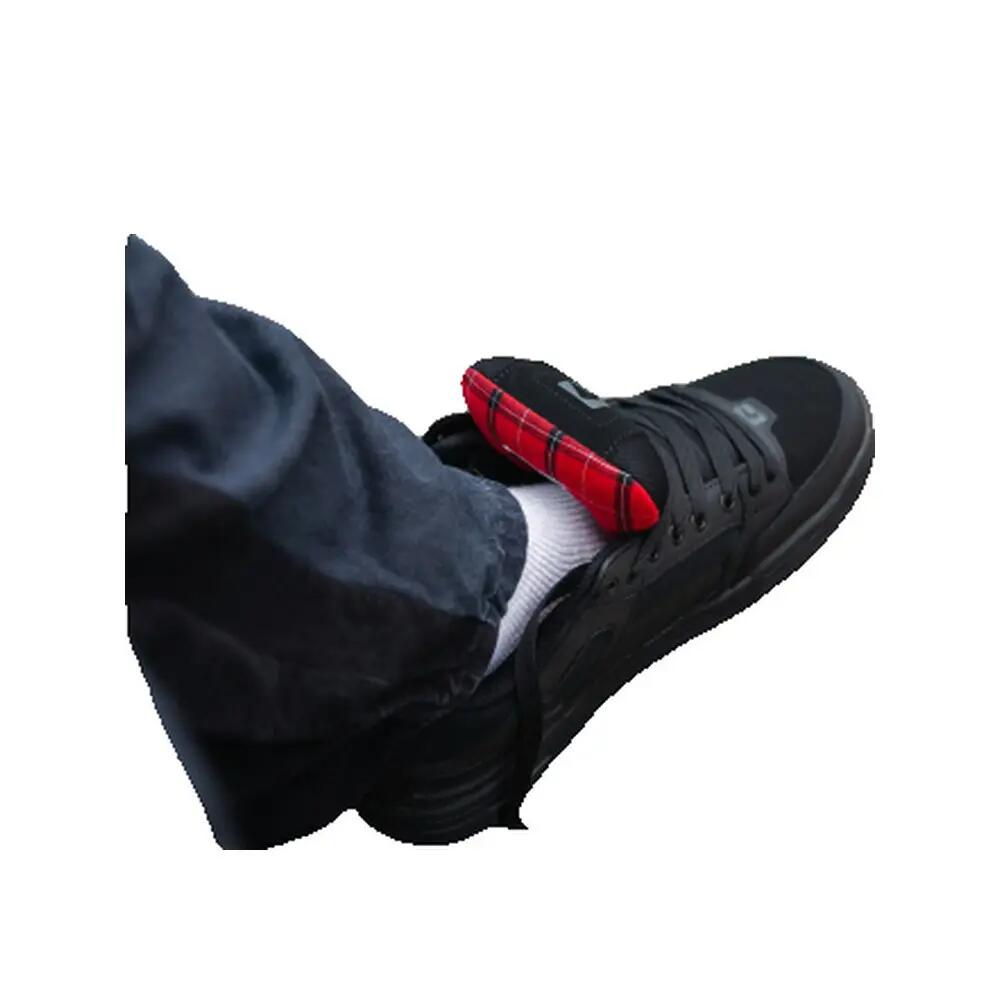 Schuhe Globe Tilt Schwarz 4/6