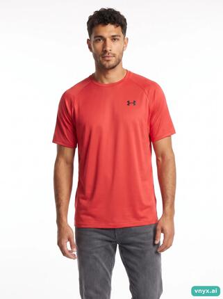 Second Life - Athletic Under Armour T-Shirt in Red Sports T-shirt
