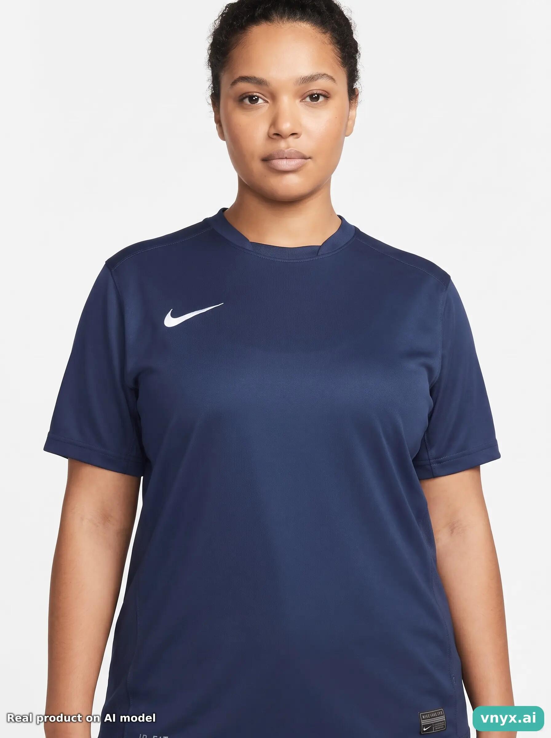Second Life - Athletic Nike T-Shirt in Dark blue Blue size L Sports T-shirt 5/5