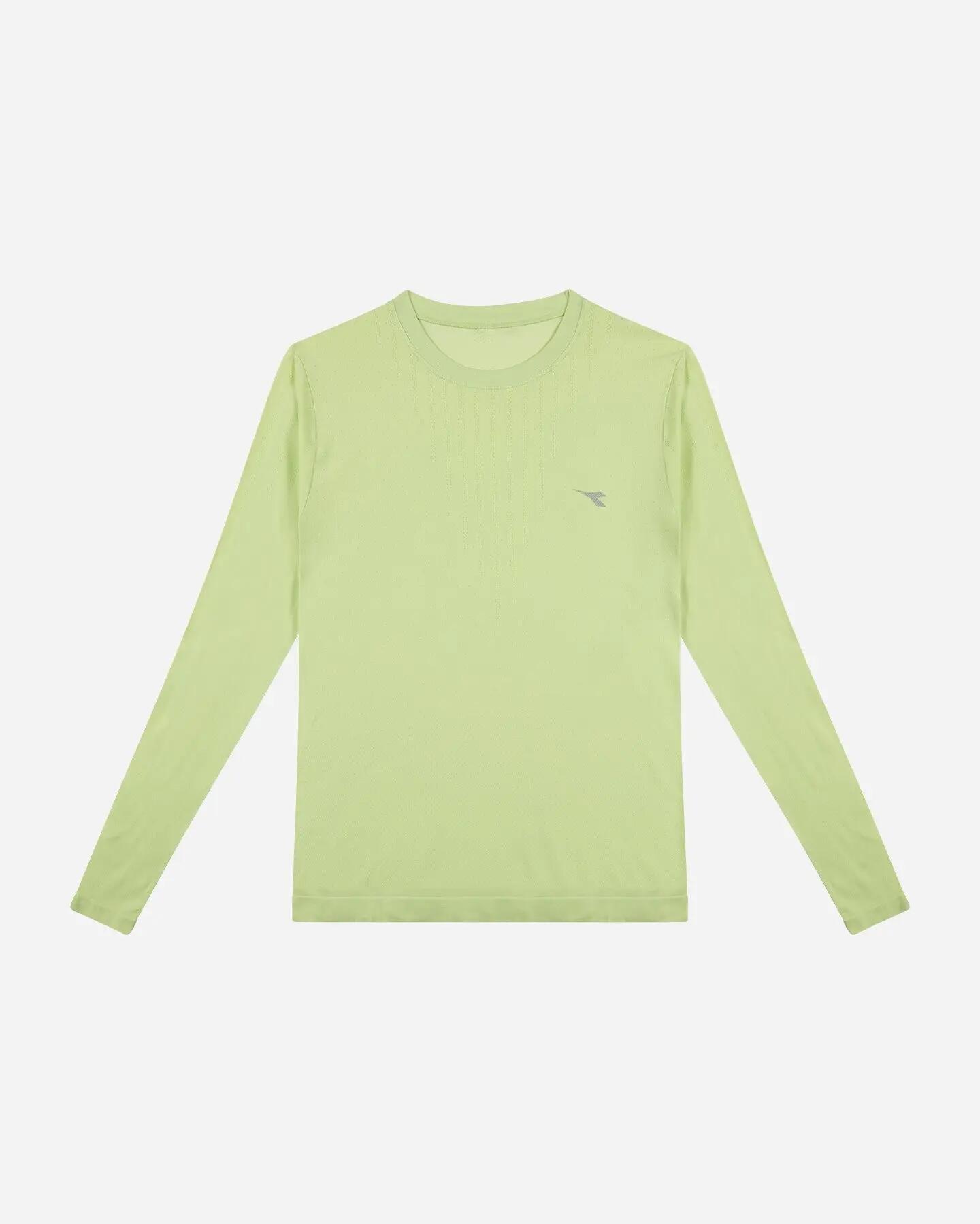 DIADORA picture