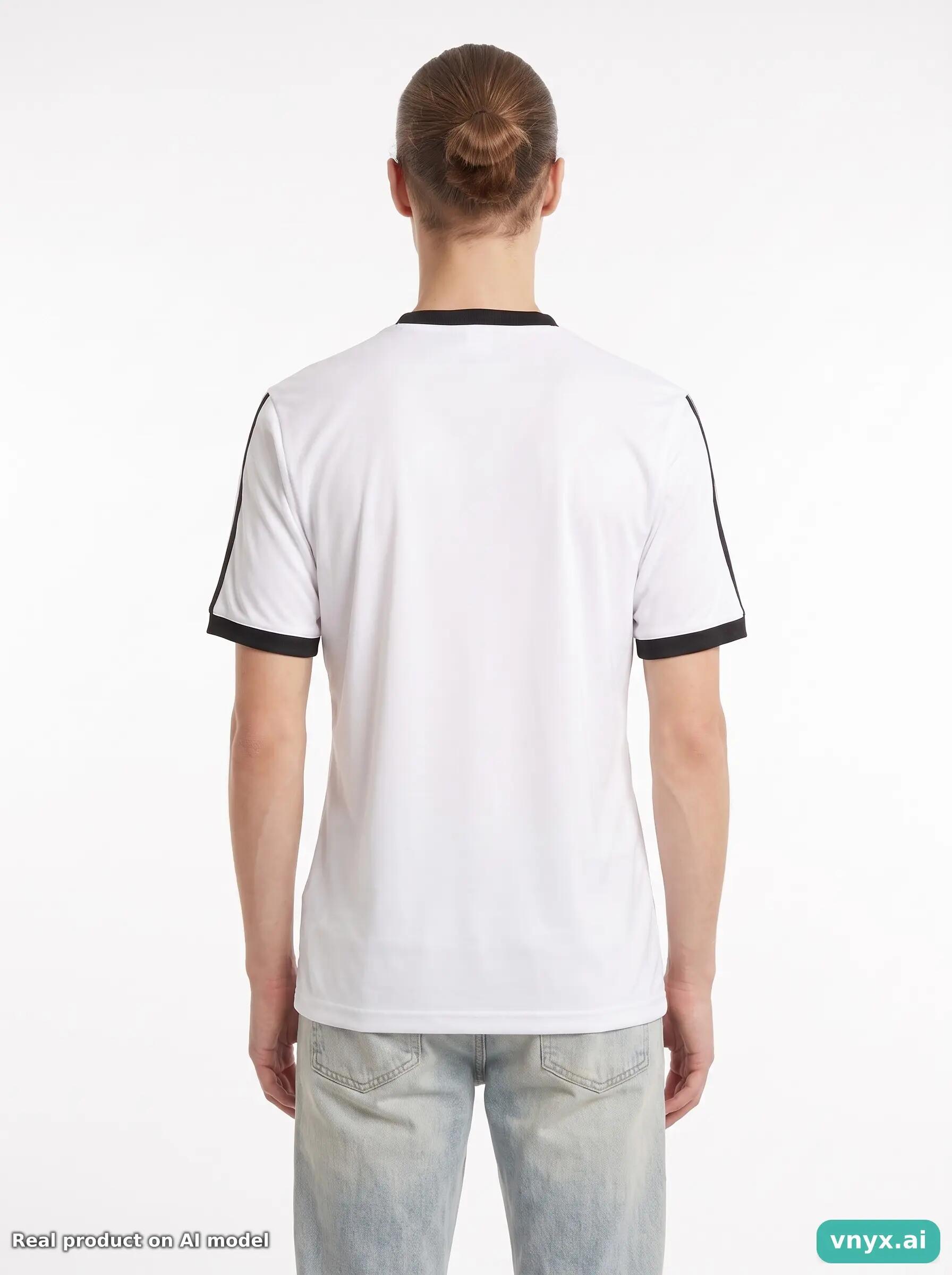 Second Life - Vintage Adidas White Sports T-shirt Men S 2/5