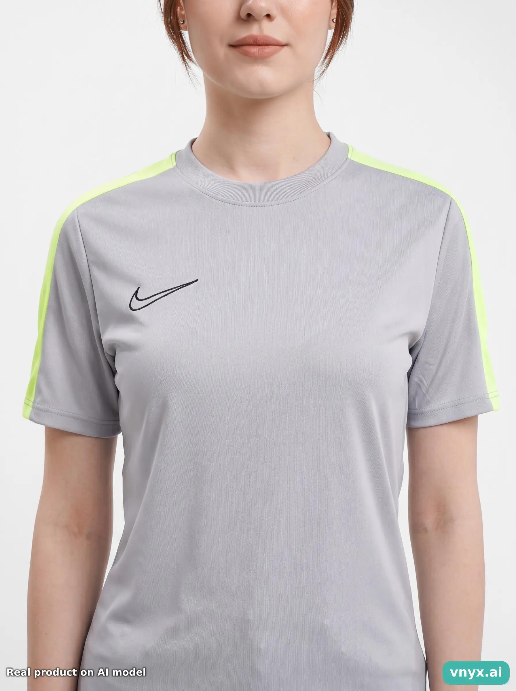 Second Life - Slim Nike Sports T-Shirt in Grey size M 5/5