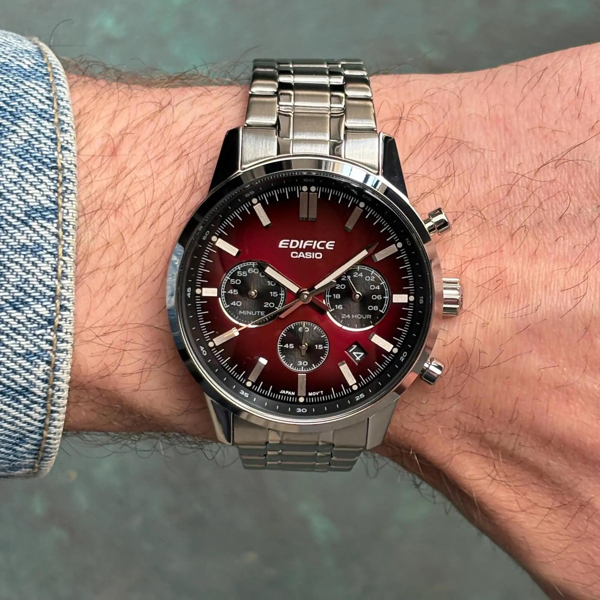 Casio Chronographe Montre Argent/Rouge EFR-575D-4AEF 4/5
